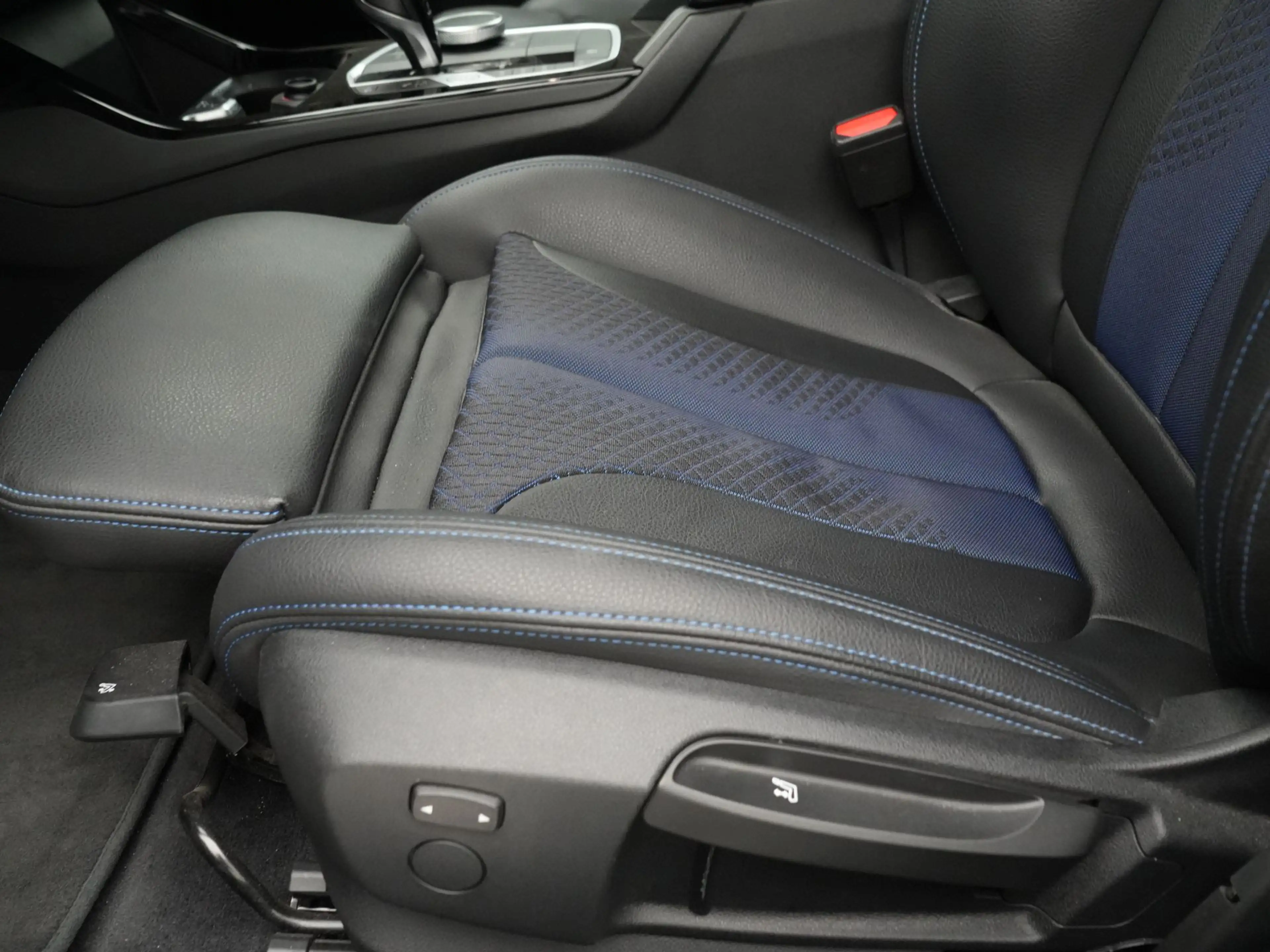 BMW 218 2 Serie 218i Gran Coupé Business Edition — photo 13