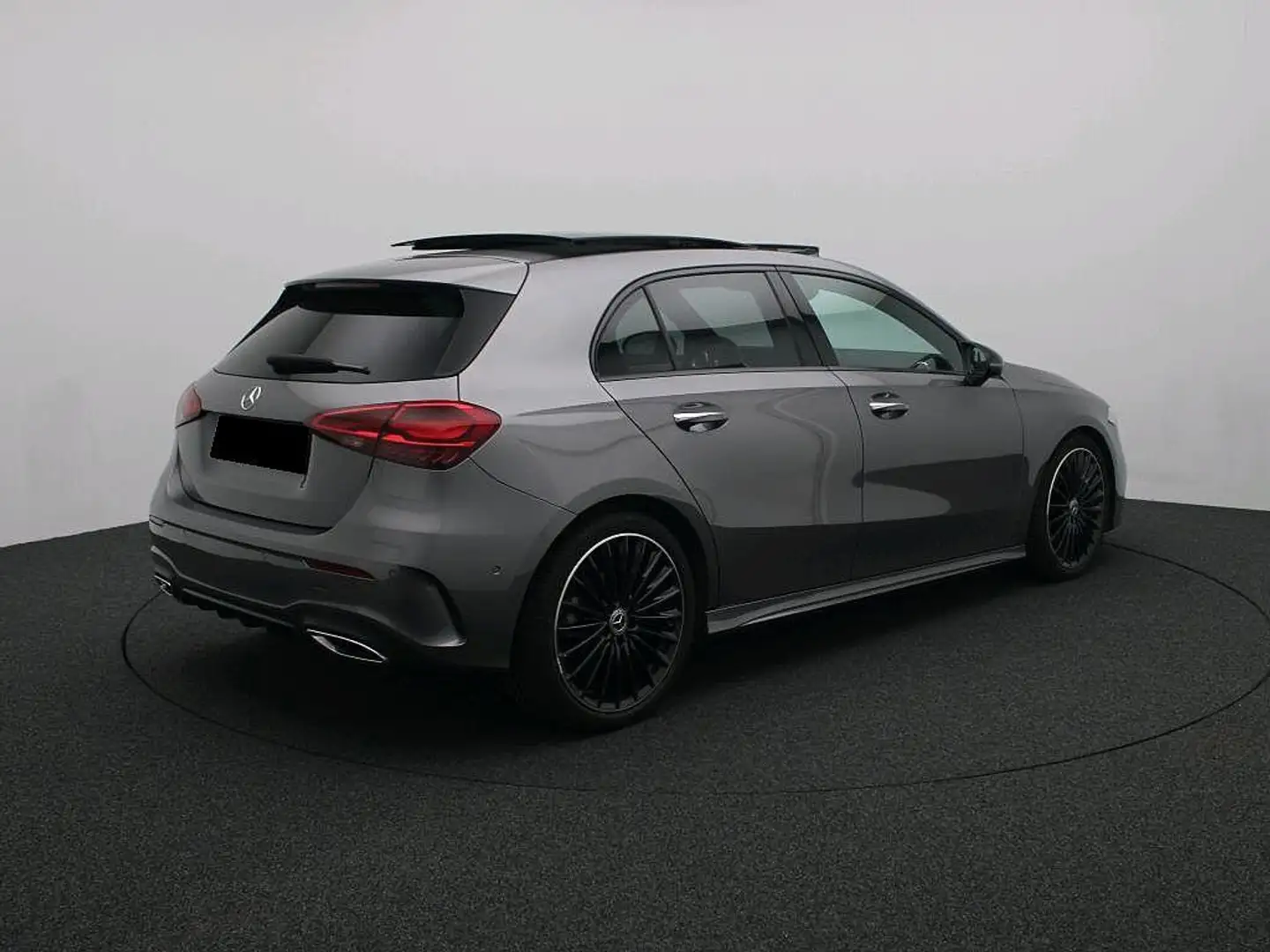 Mercedes-Benz A 180 AMG Line * Pano dak * Grigio - 2