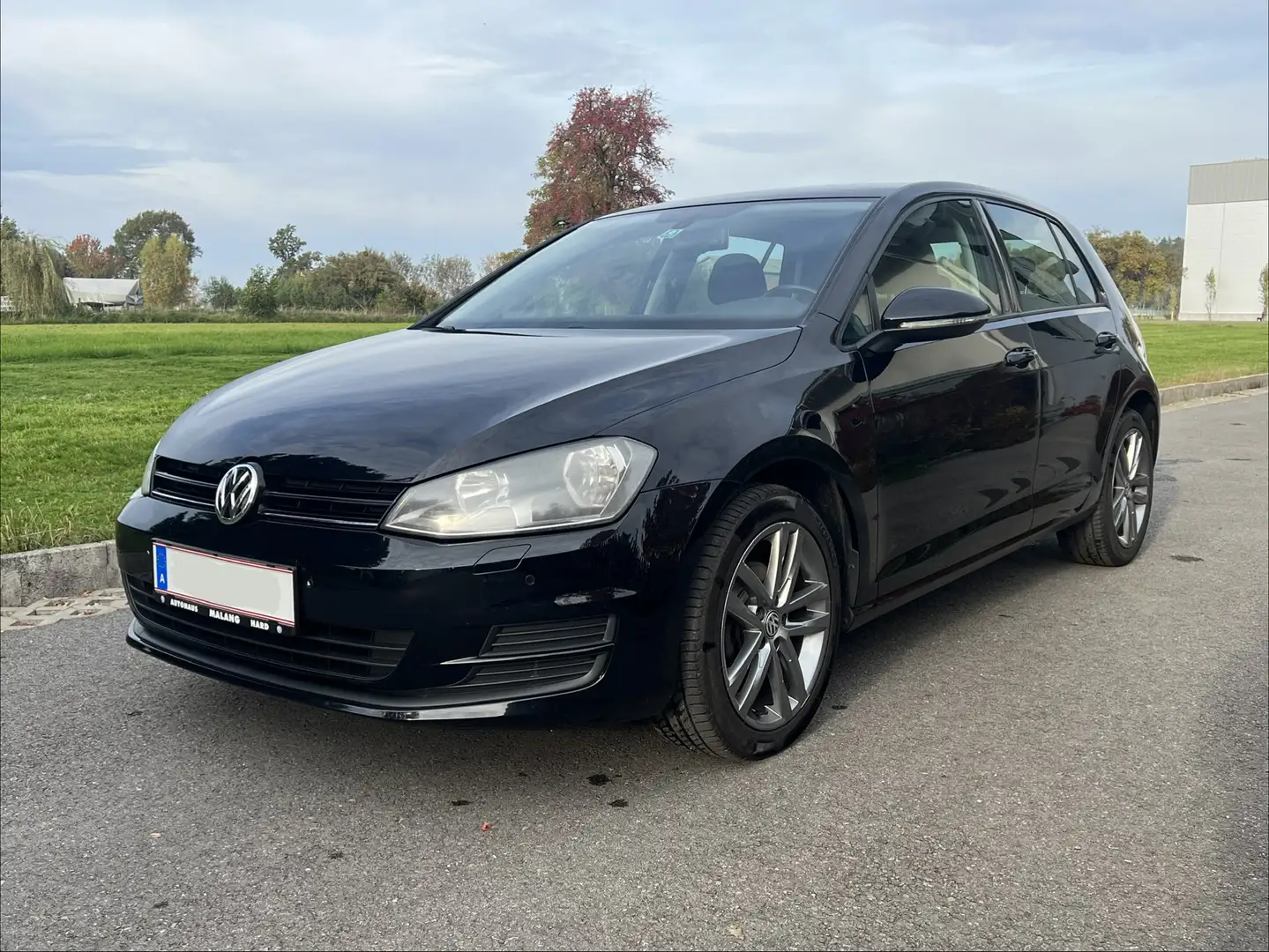 Volkswagen Golf Comfortline 1,6 BMT TDI DPF Schwarz - 1