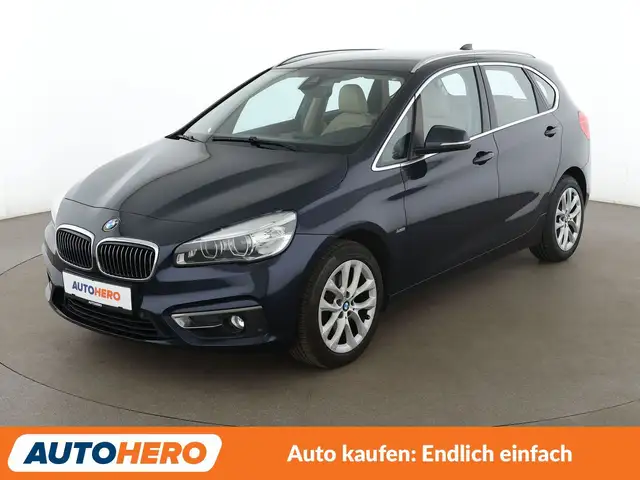 BMW 220 220i Active Tourer Luxury Line Aut.*NAVI*LED*TEMPO