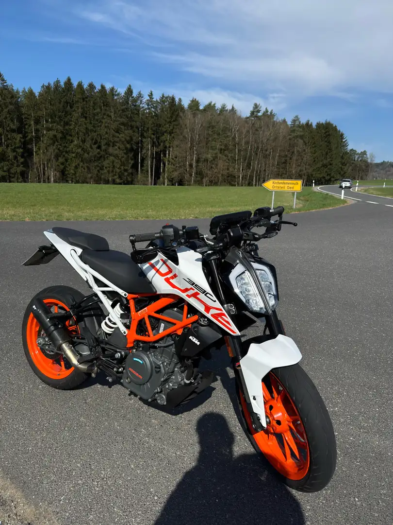 KTM 390 Duke Blanc - 1