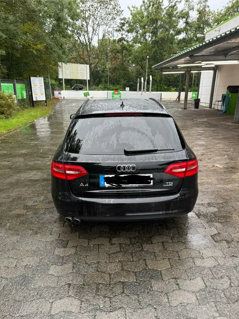 Audi A4 Ambiente quattro Schwarz - 2