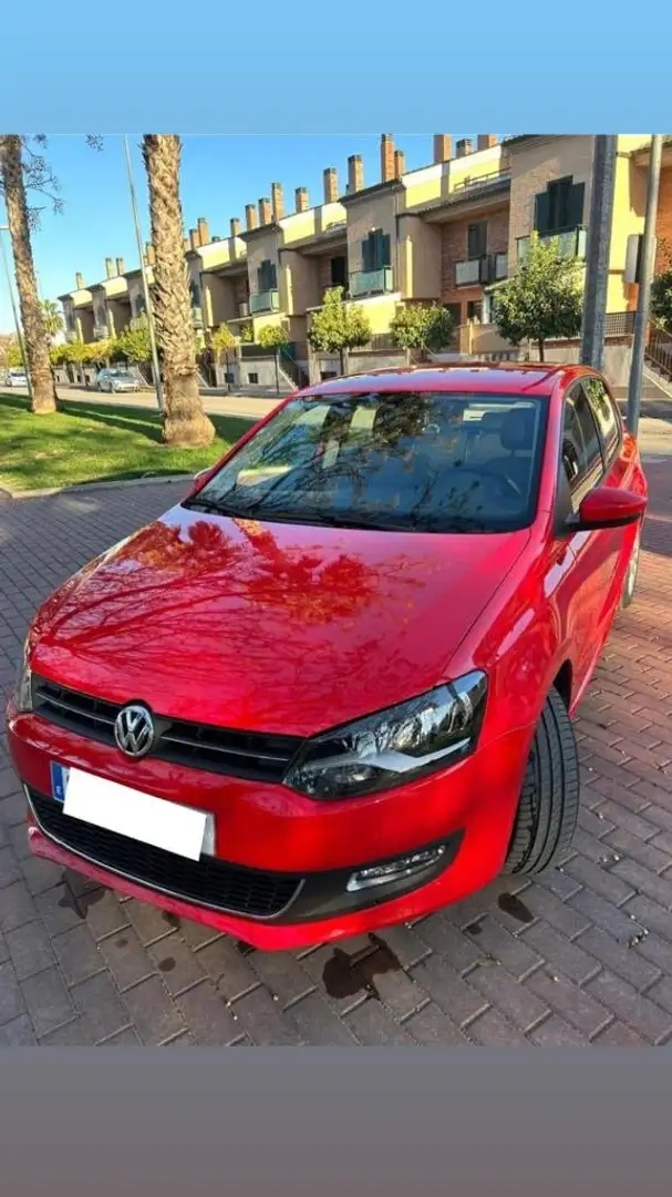Volkswagen Polo 1.4 Advance Rojo - 2