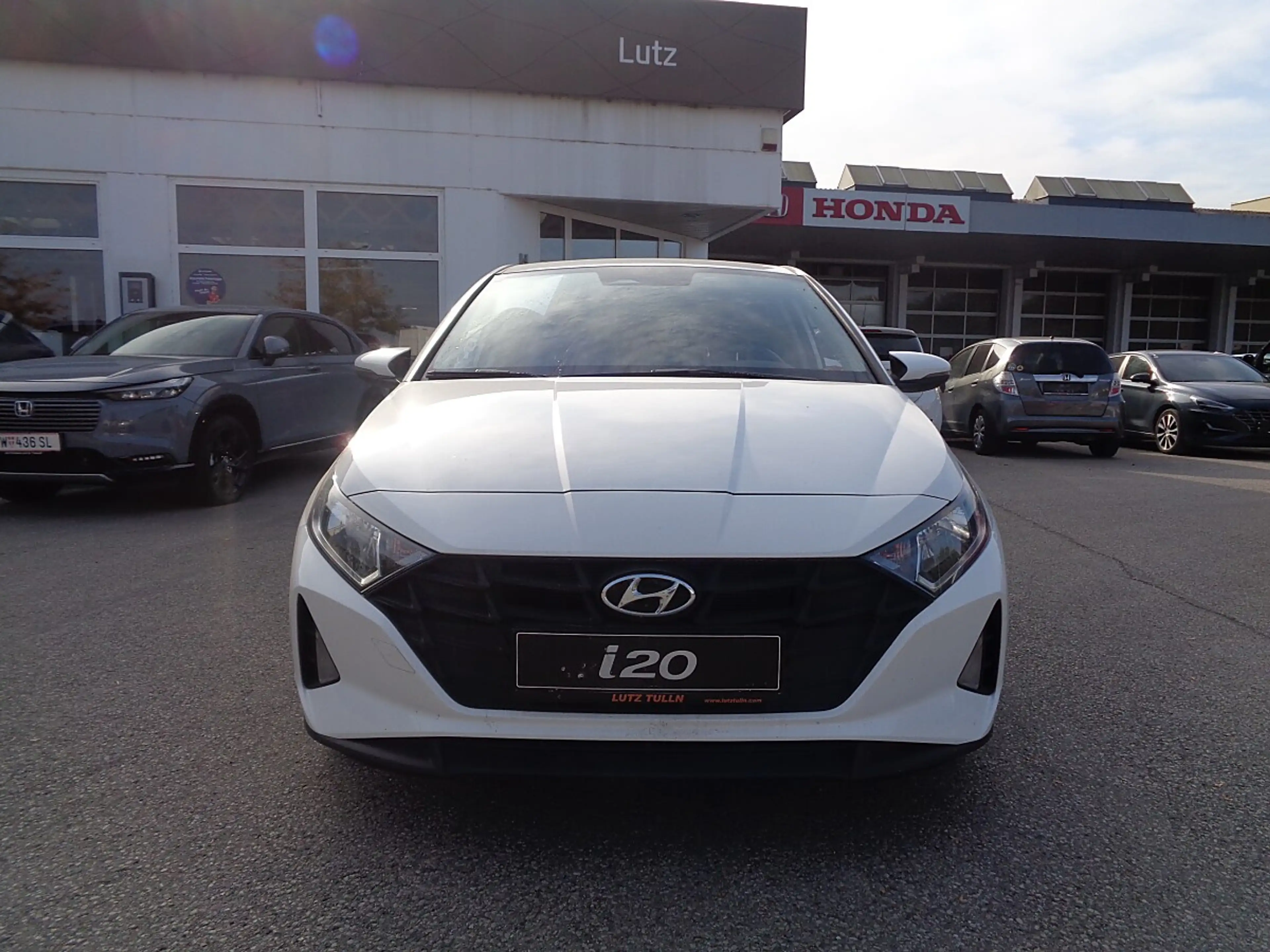 Hyundai i20 1,2 MPI i-Line Plus — photo 8