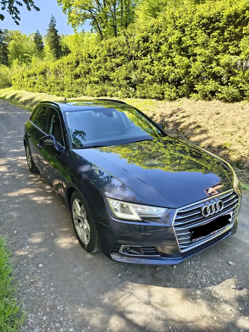 Audi A4 A4 Avant 2,0 TDI Design S-tronic Design Blau - 2