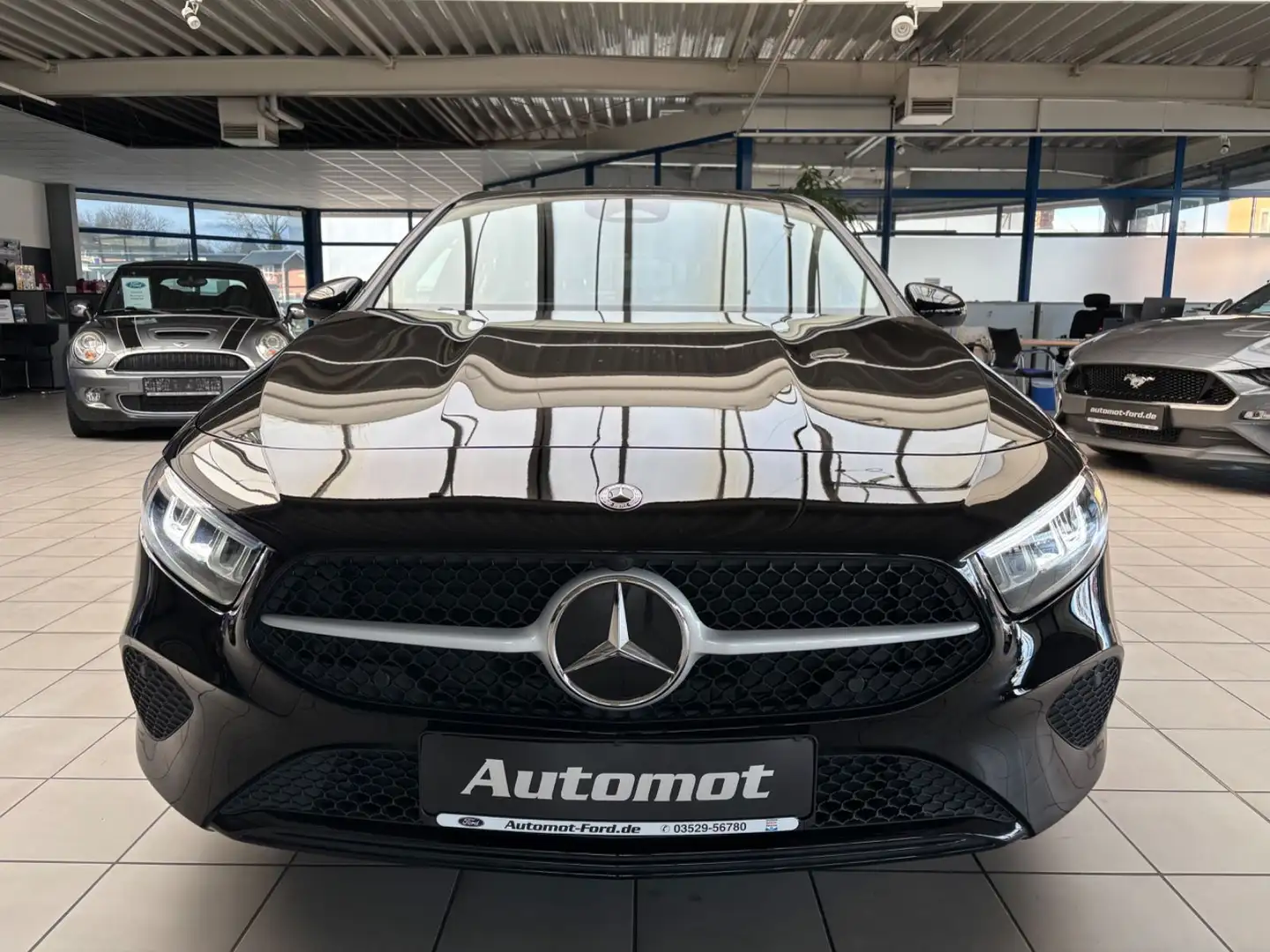 Mercedes-Benz A 180 d Advanced Plus*LED*Navi*DAB*Kamera*LMR Schwarz - 2