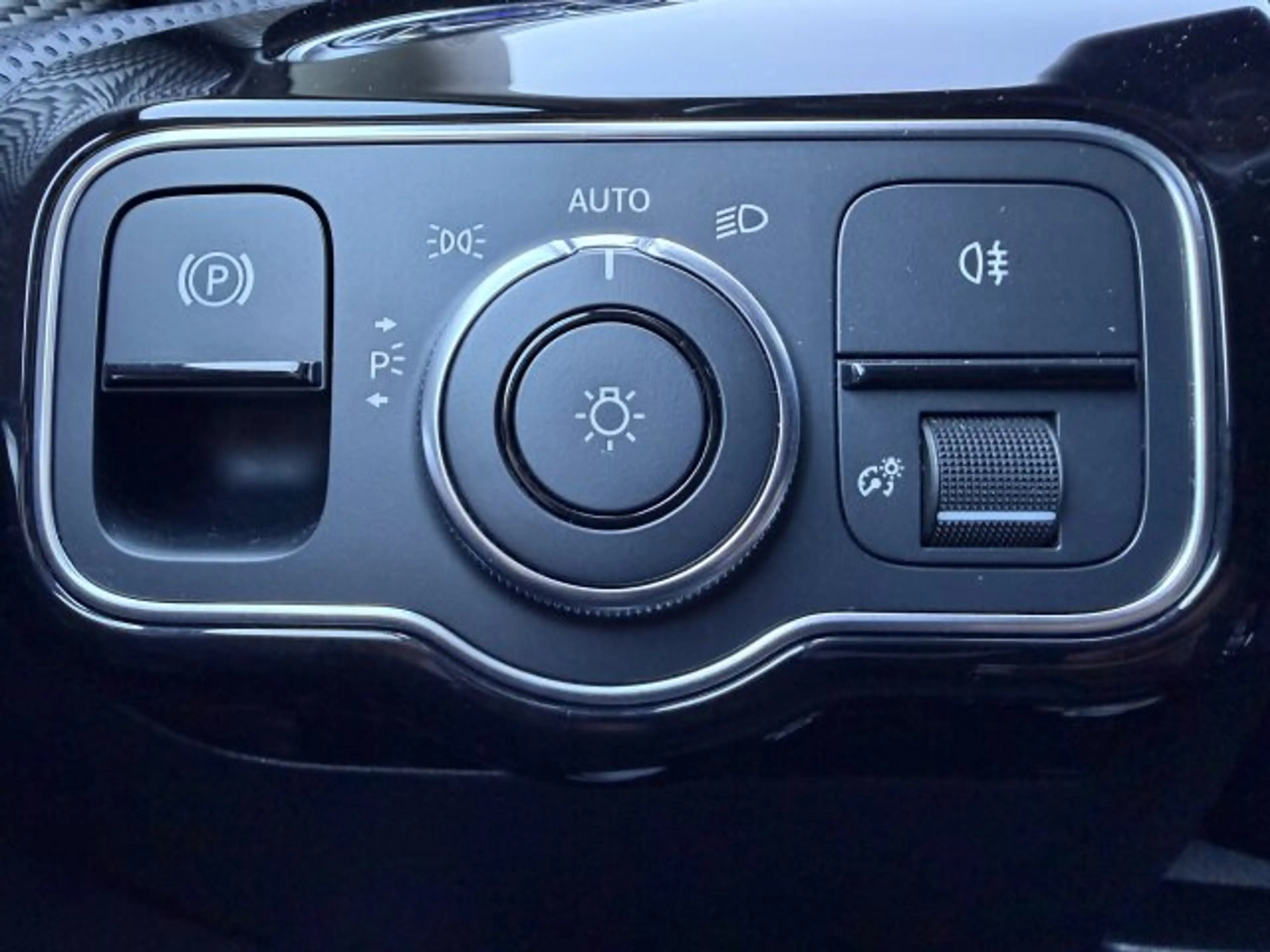 Mercedes-Benz A 180 A 180 Progressive Ed.`19 LED Sound Kam. Ambiente — photo 11