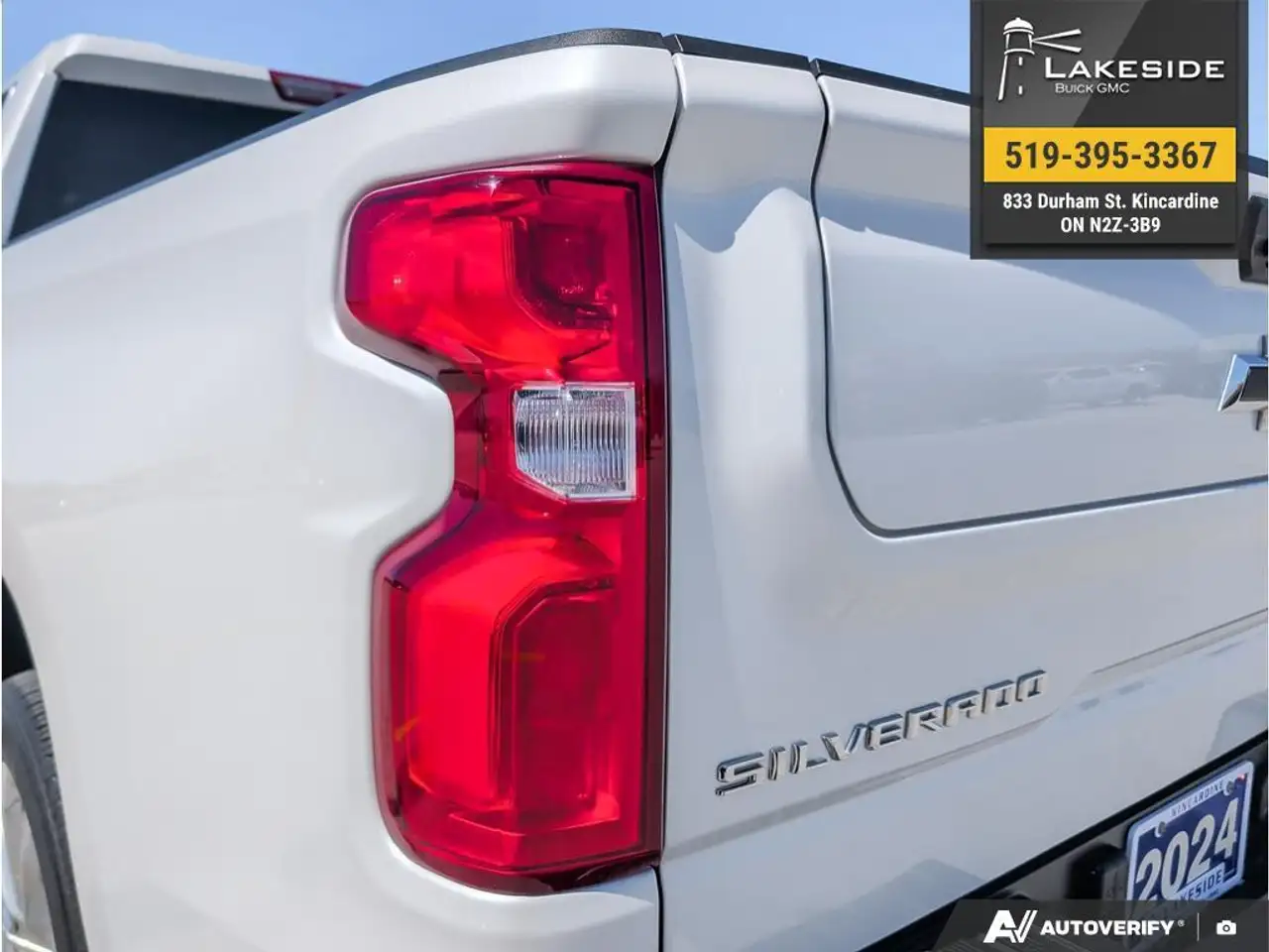 Chevrolet Silverado 1500 снимка Chevrolet Silverado 1500