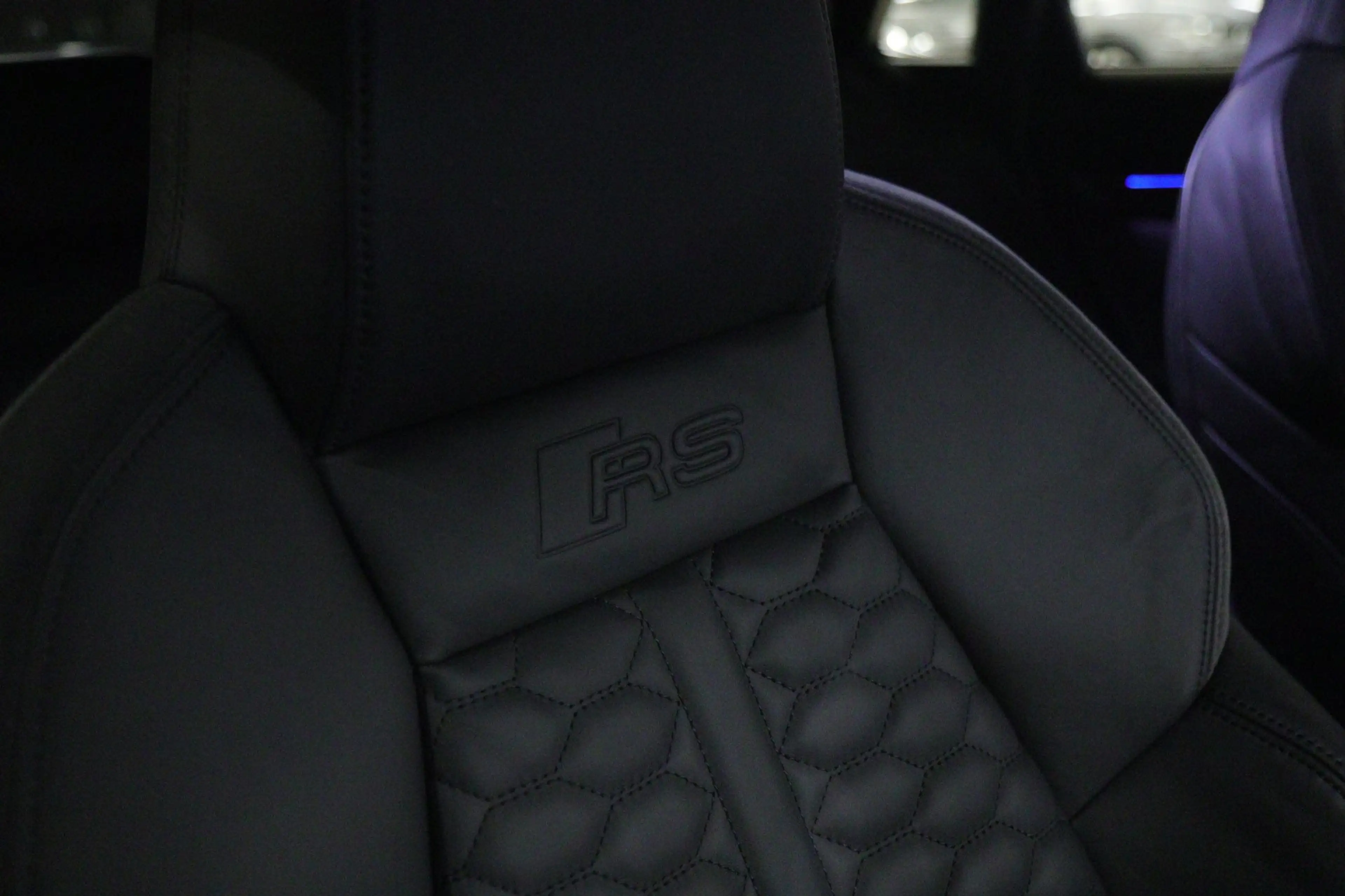 Audi RS3 Sportback 2.5 TFSI quattro PANO/400PK/PERFORMANCE/ — photo 32