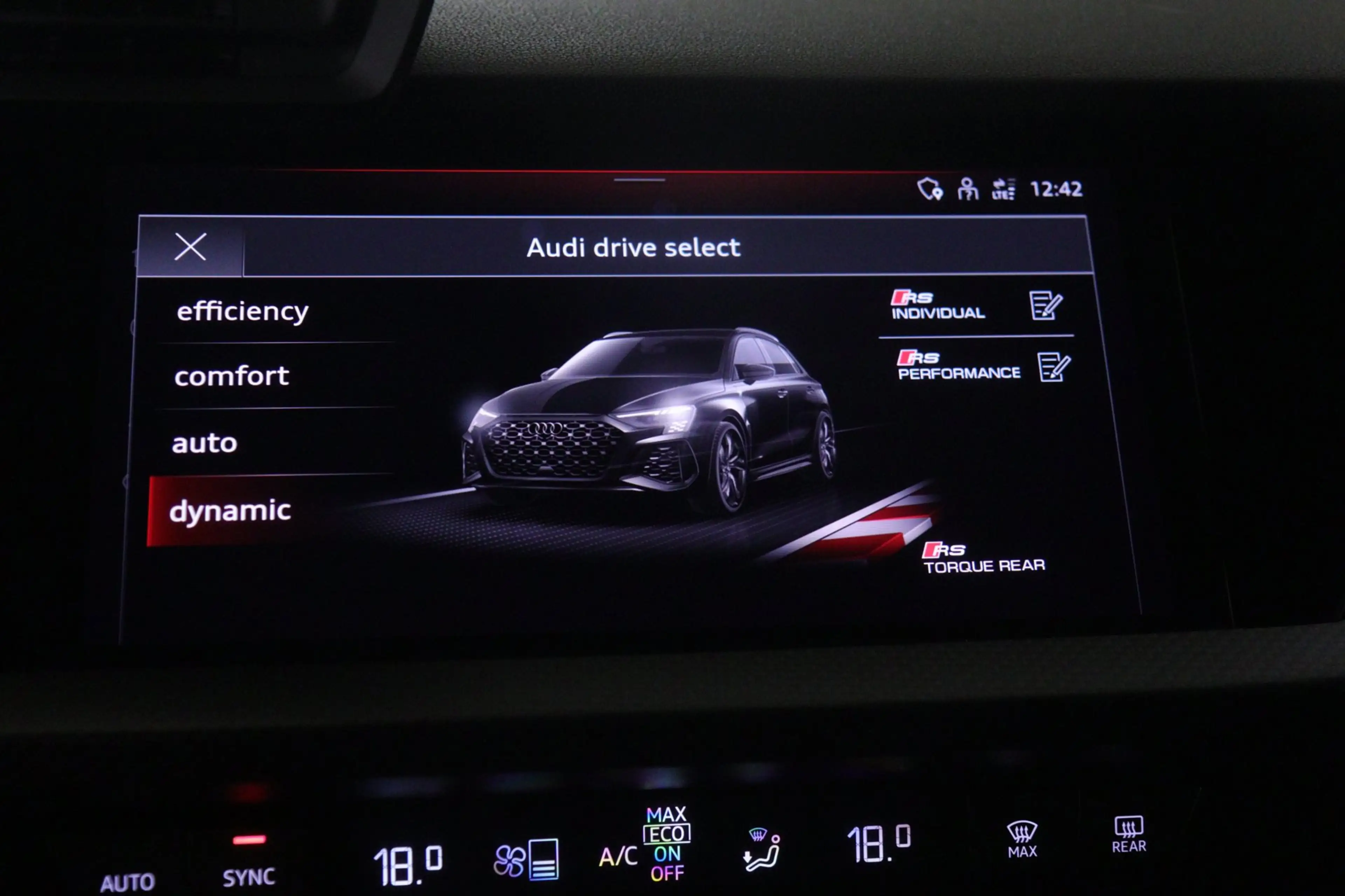 Audi RS3 Sportback 2.5 TFSI quattro PANO/400PK/PERFORMANCE/ — photo 30