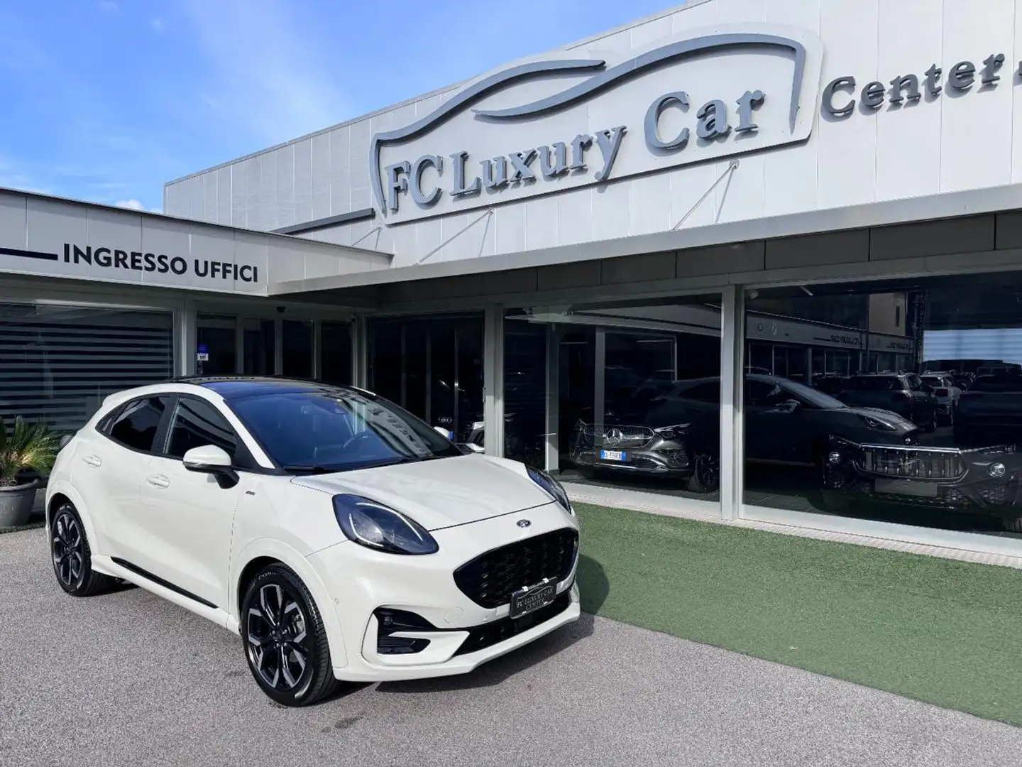 Ford Puma 1.5 EcoBlue 120 CV S&S ST-Line X Tetto Bang&olufse Beżowy - 1