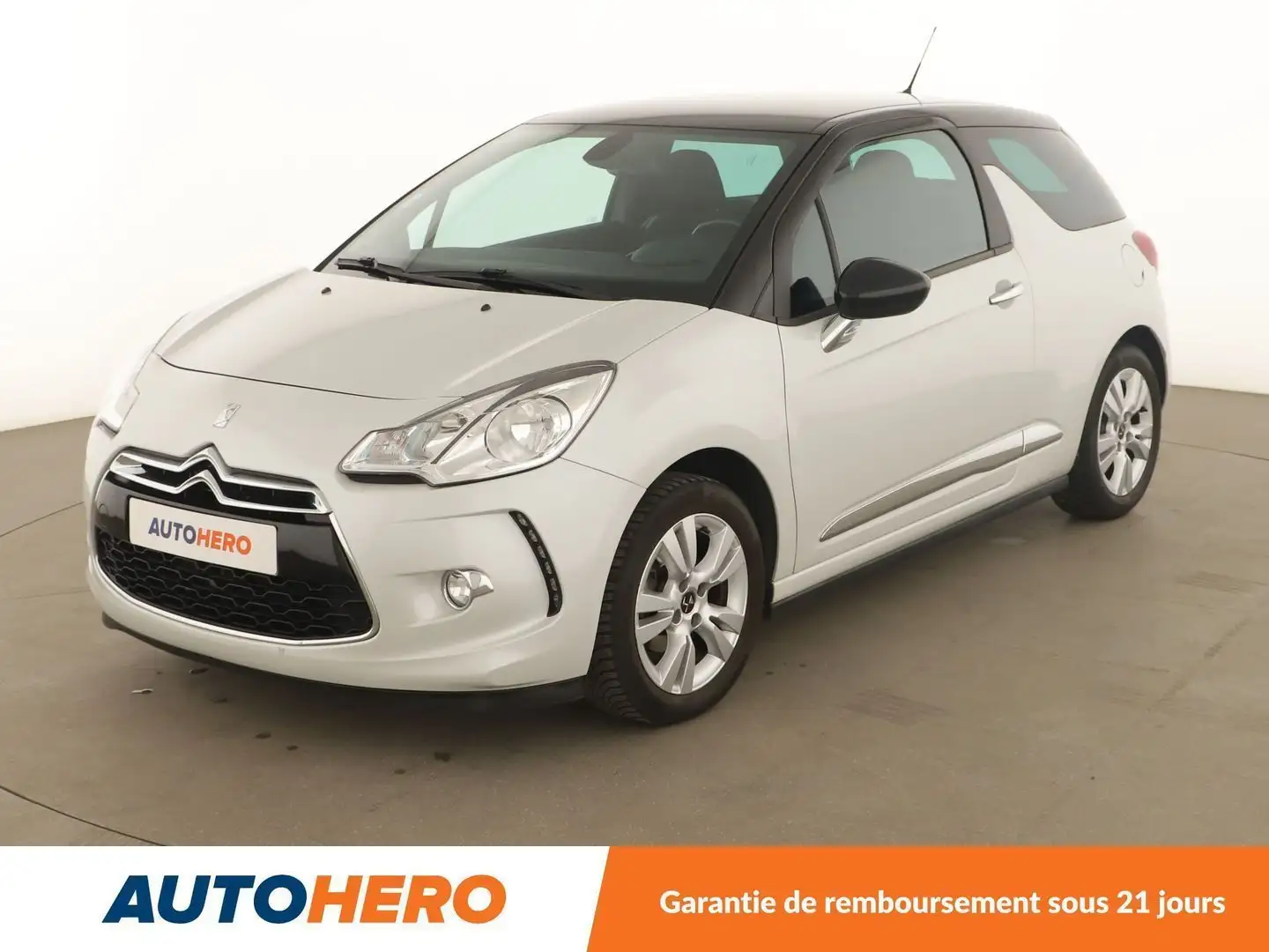 Citroen DS3 1.2 PureTech SoChic Blanc - 1