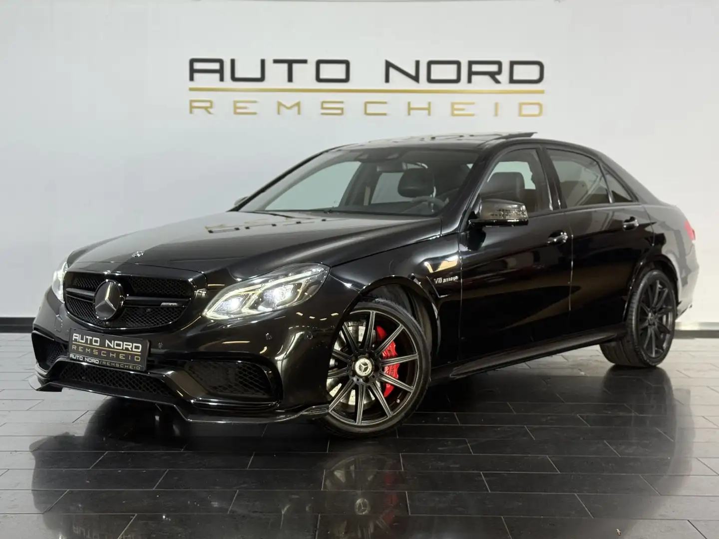 Mercedes-Benz E 63 AMG S 4Matic *Brabus*Pano*Carbon*H&K*KeyGo* Noir - 1