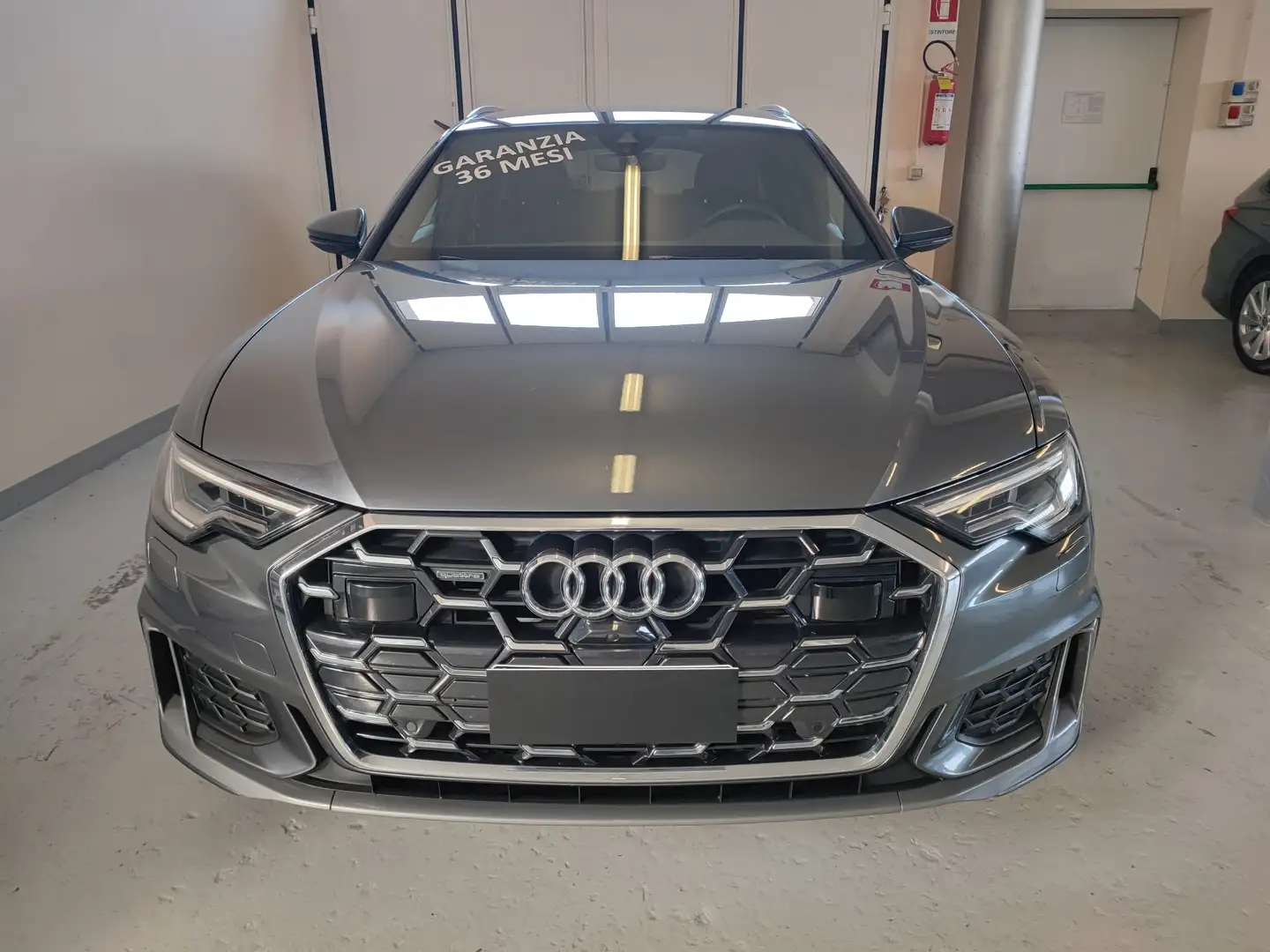 Audi A6 avant 40 2.0 tdi S line edition quattro s-tronic Grau - 2