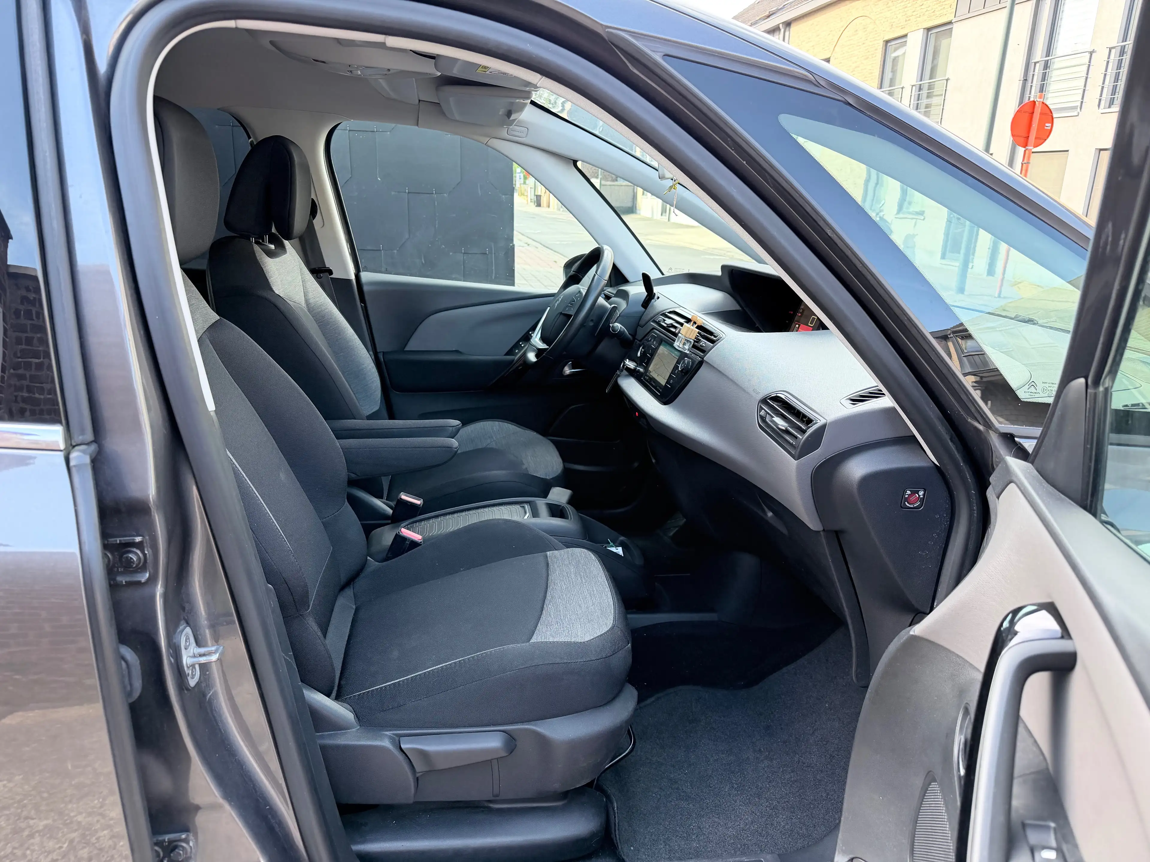 Citroen C4 SpaceTourer 1.2 I EDITION FEEL AUTOMAAT | CAMERA |AIRCO | NAVI | CRUISE — photo 8