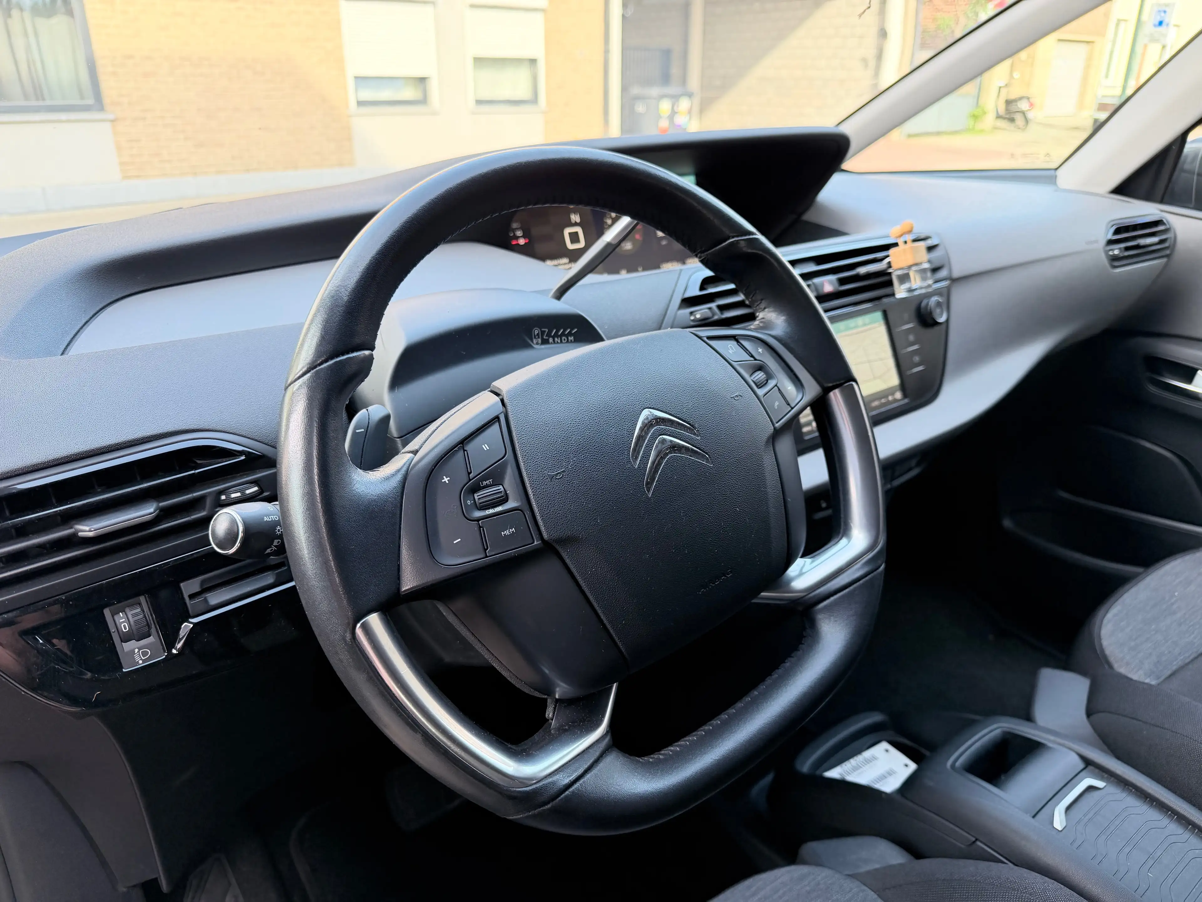 Citroen C4 SpaceTourer 1.2 I EDITION FEEL AUTOMAAT | CAMERA |AIRCO | NAVI | CRUISE — photo 10