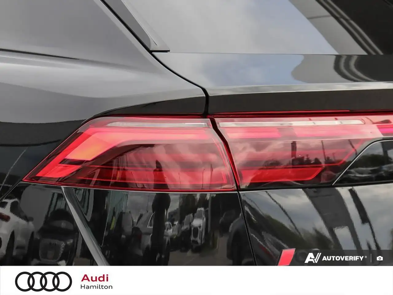Audi Q8 снимка Audi Q8