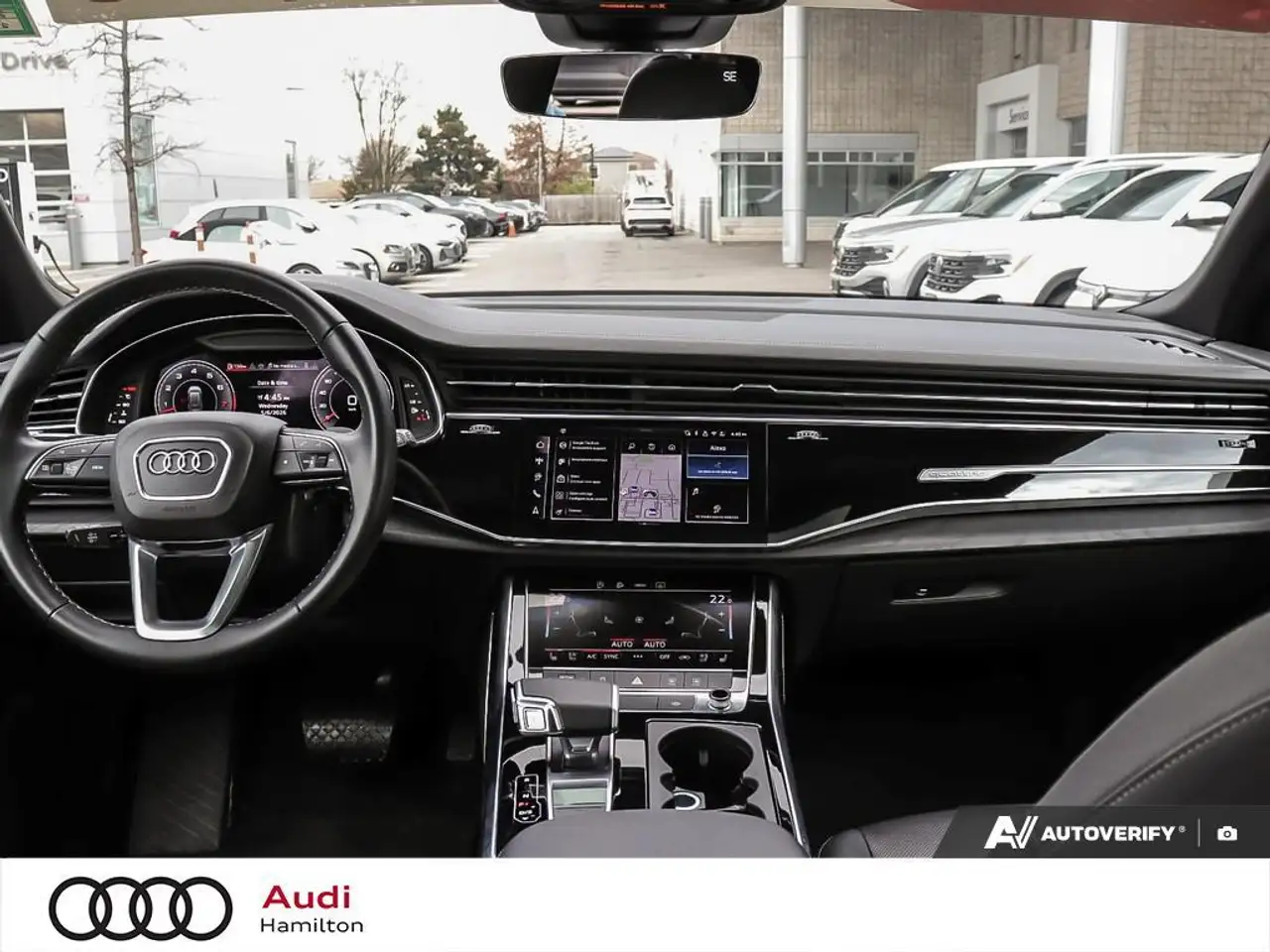 Audi Q8 снимка Audi Q8