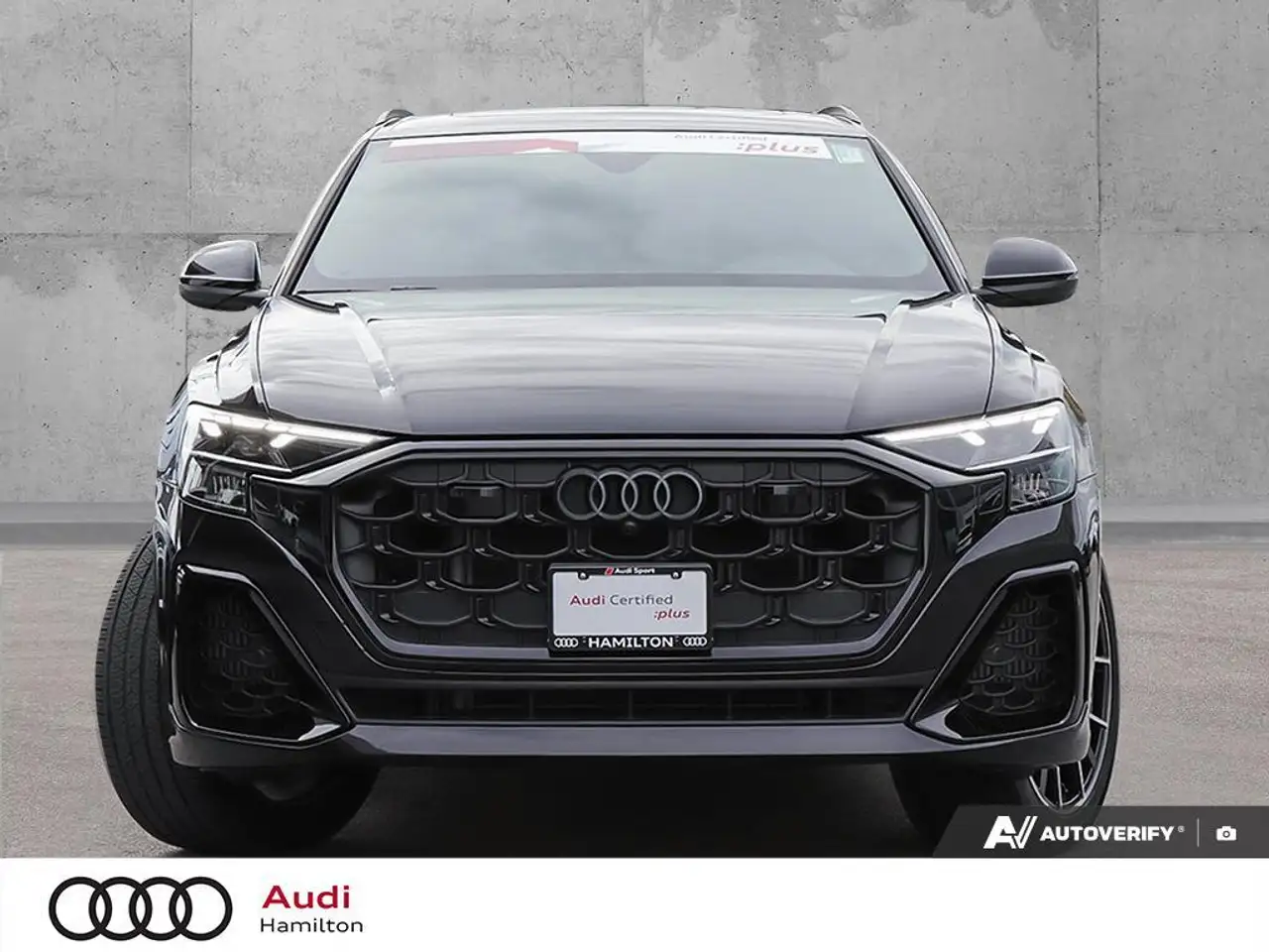 Audi Q8 снимка Audi Q8
