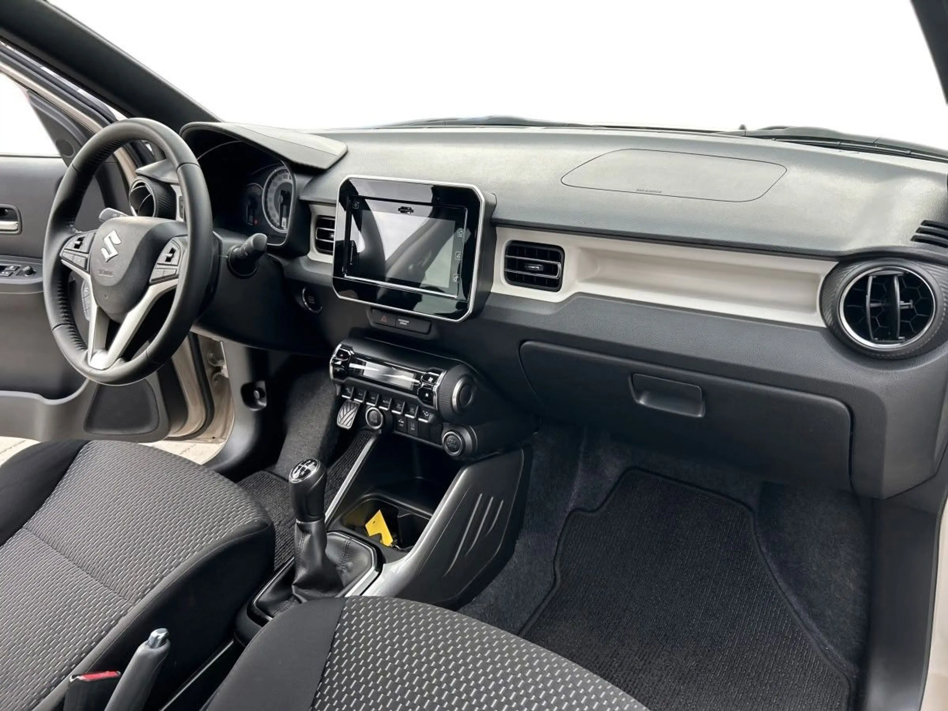 Suzuki Ignis 1.2 DUALJET HYBRID Comfort+ — photo 14