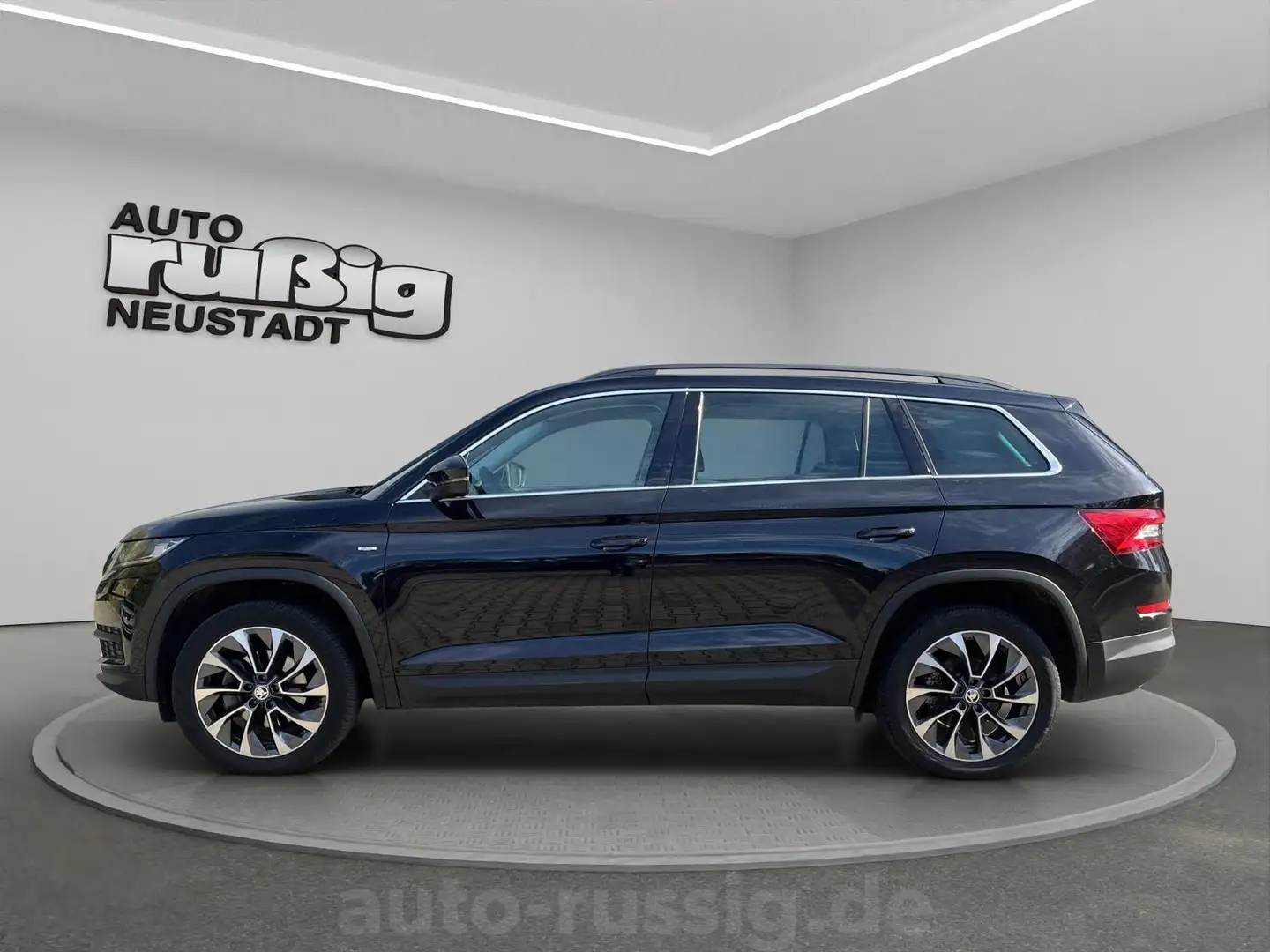 Skoda Kodiaq 2.0 TDI Drive Standheizung Schwarz - 2