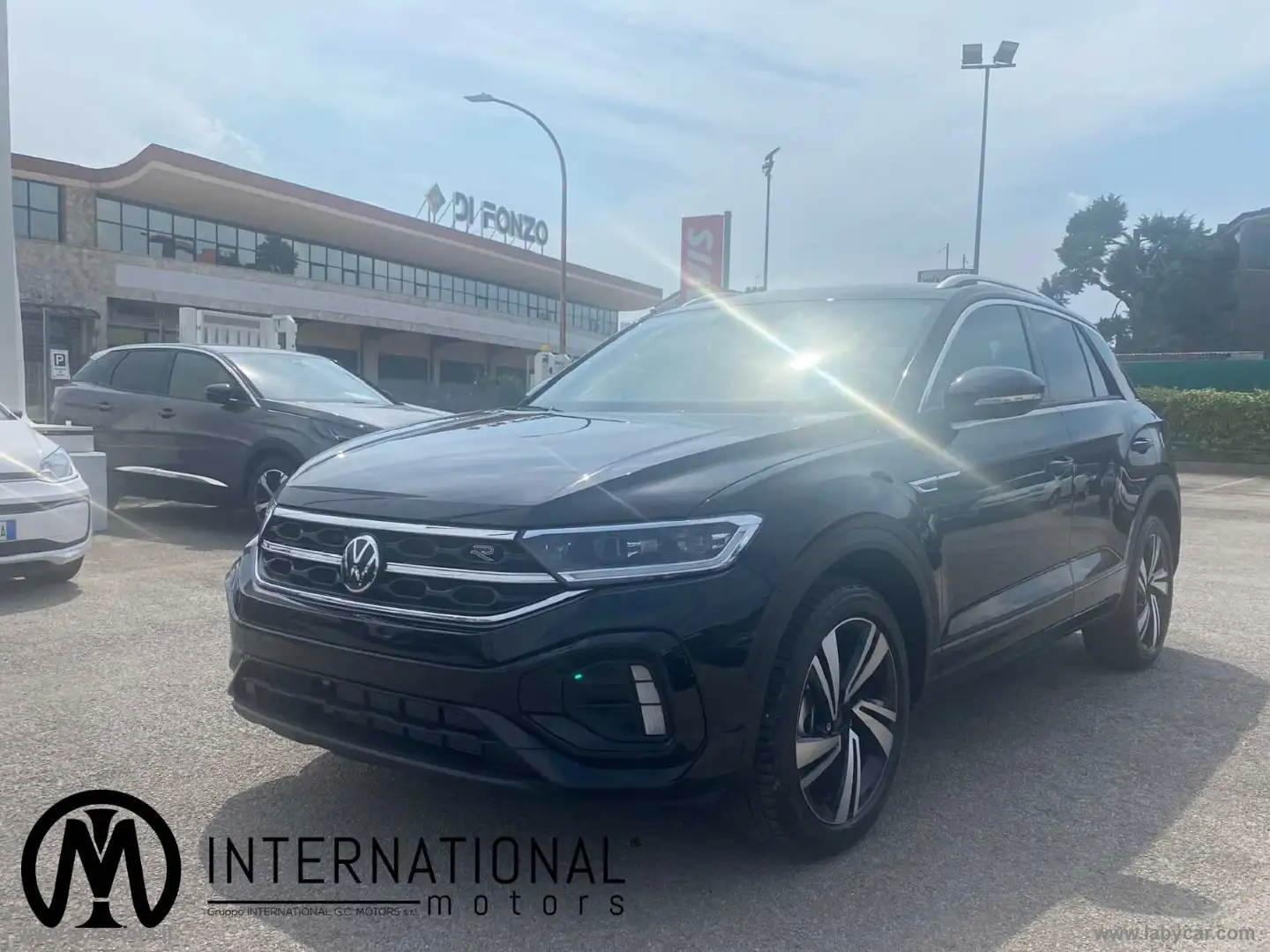 Volkswagen T-Roc 1.0 TSI R-Line Nero - 1