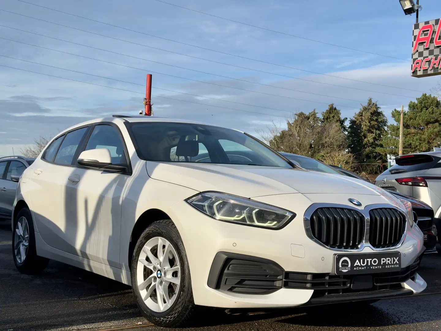 BMW 116 d Navi CarPlay Cruise Pano LED ACC 1Er Main Fehér - 2