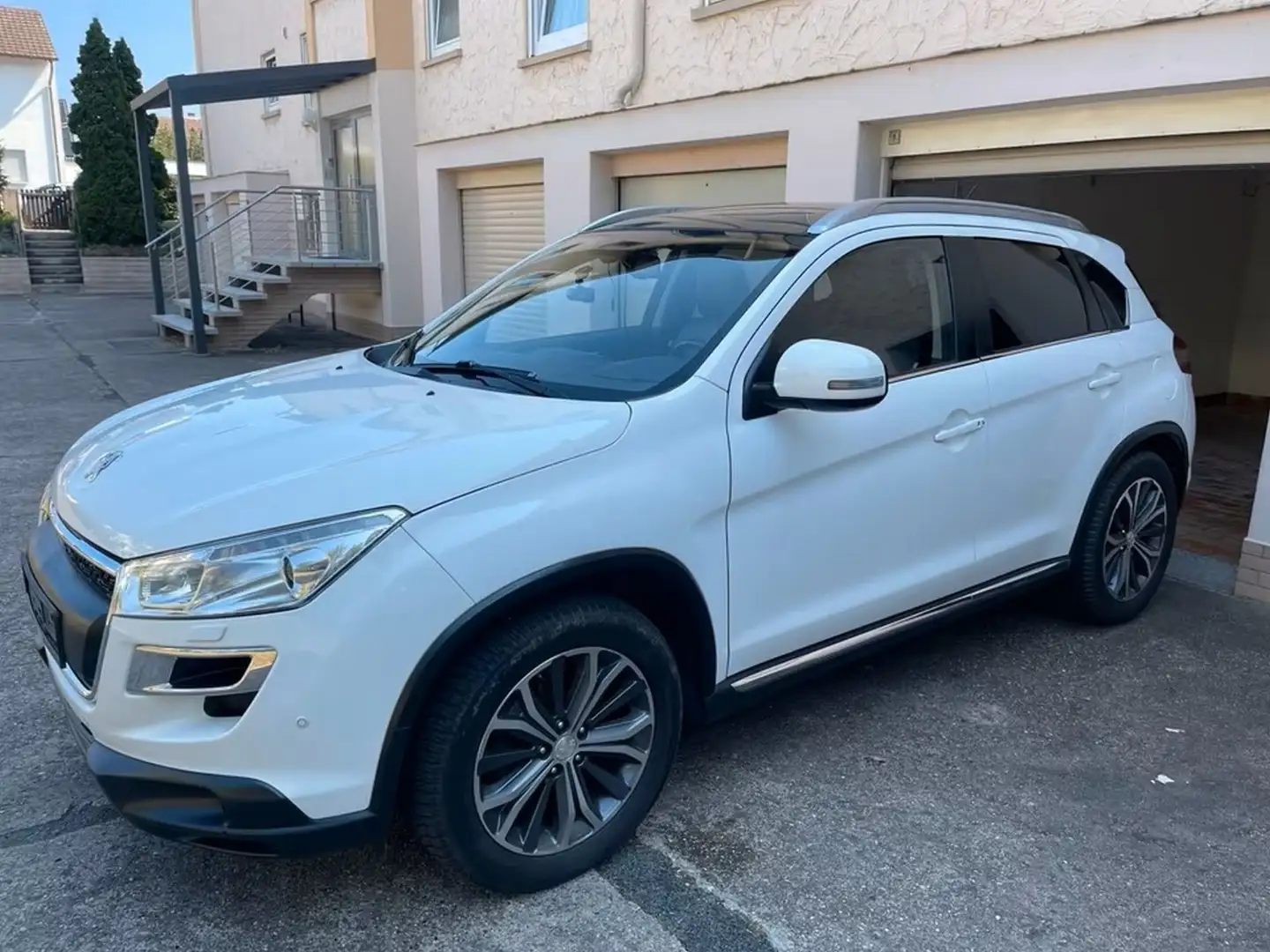 Peugeot 4008 HDI FAP 150 Stop & Start Allure - 1