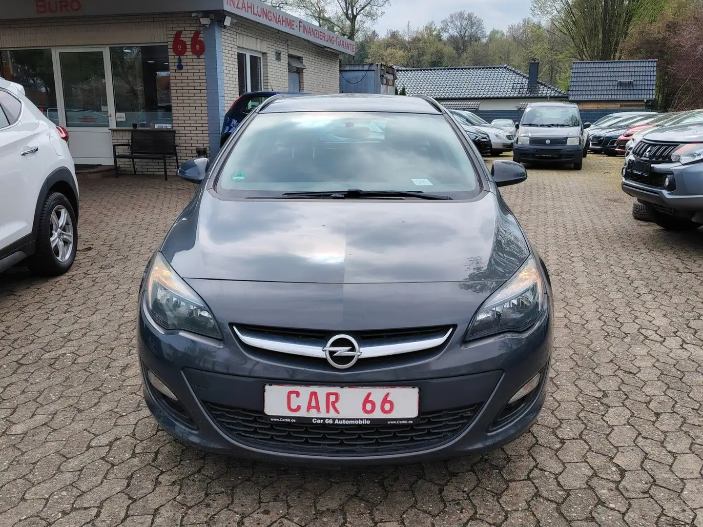 Opel Astra J Sports Tourer Edition Gris - 2