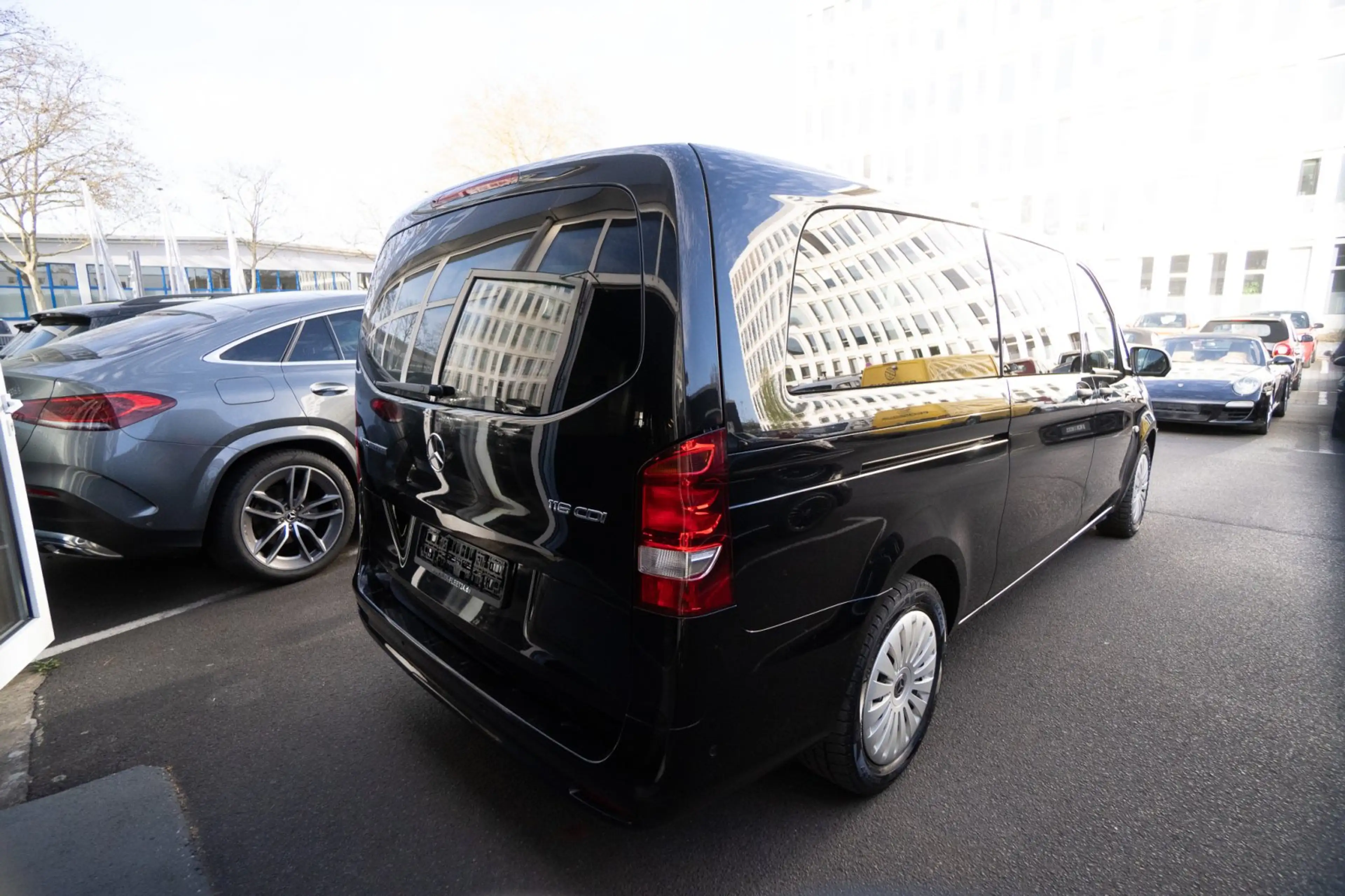 Mercedes-Benz Vito 119 CDI 4x4 lang 9Sitze 2xKlima — photo 11
