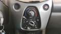 Toyota Aygo 1.0 VVT-i x-play MMT Rot - thumbnail 23