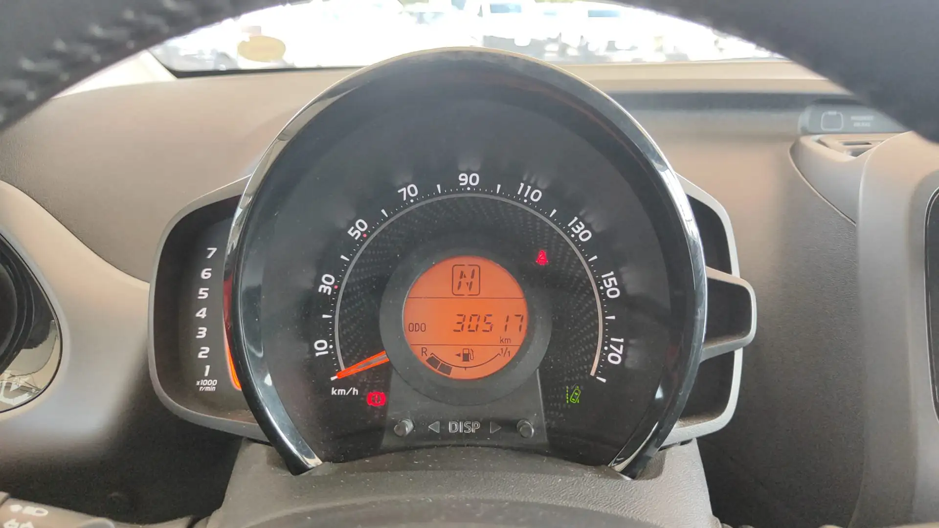 Toyota Aygo 1.0 VVT-i x-play MMT Rot - 2