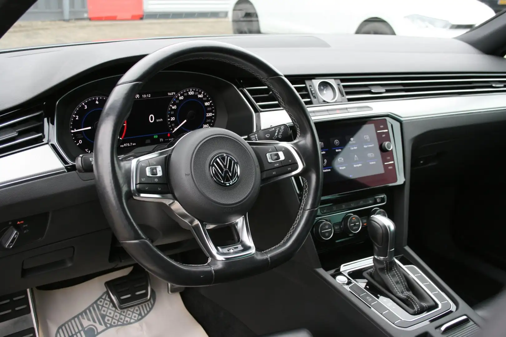 Volkswagen Passat Variant 1.5 TSI Highline Business R Grijs - 2