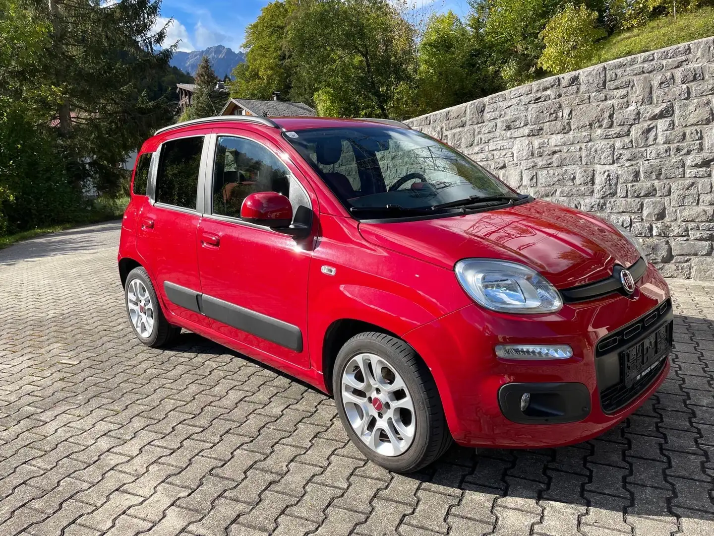 Fiat Panda Panda 1,2 69 Lounge Lounge Rot - 1