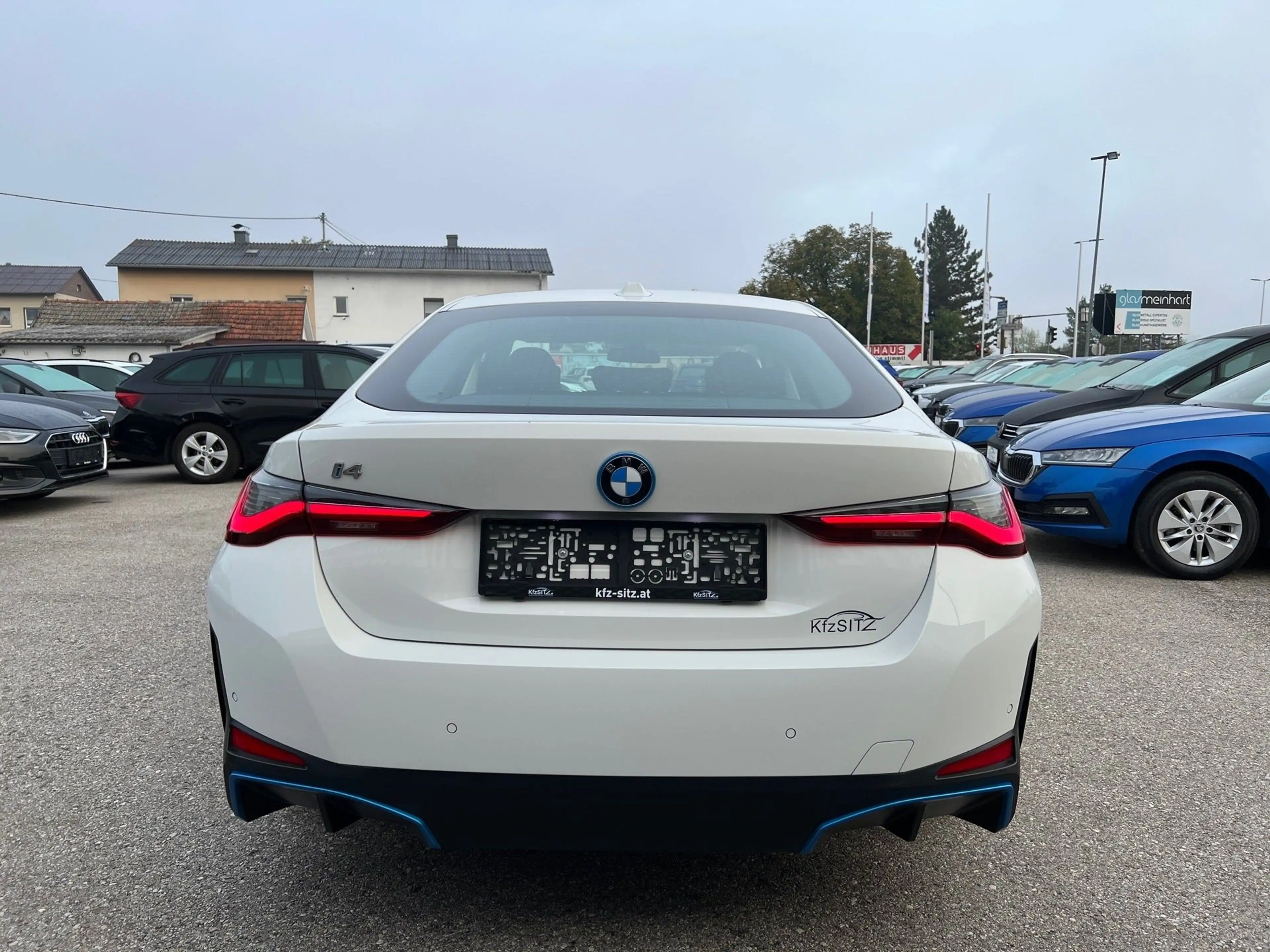 BMW i4 eDrive35 67kWh | SOH: 96,5 % — photo 4