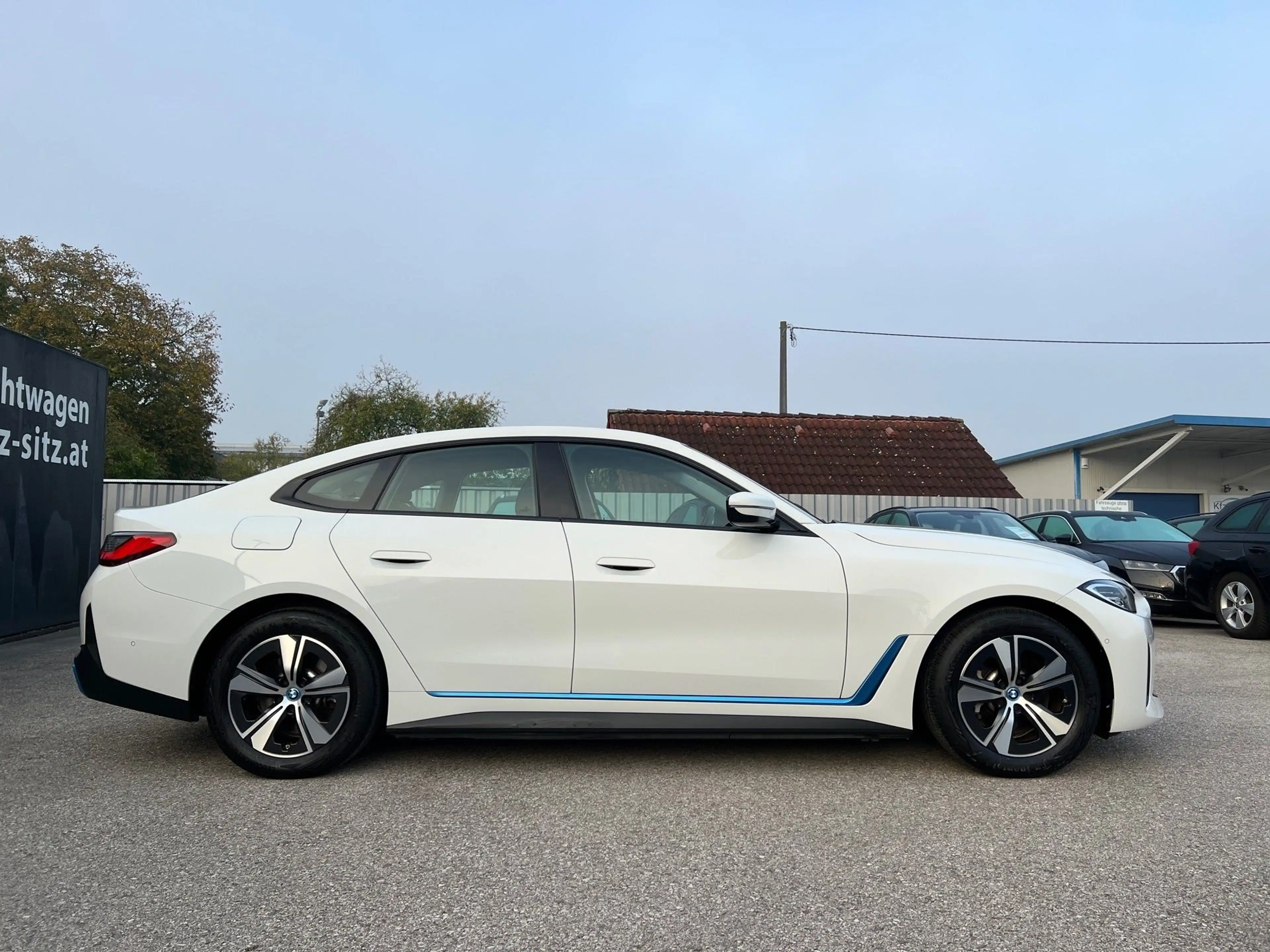 BMW i4 eDrive35 67kWh | SOH: 96,5 % — photo 2