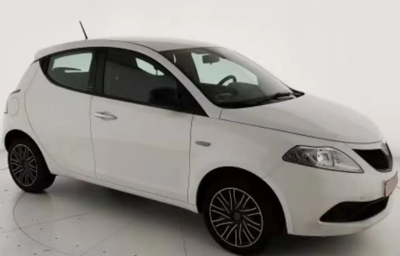 Lancia Ypsilon 2021