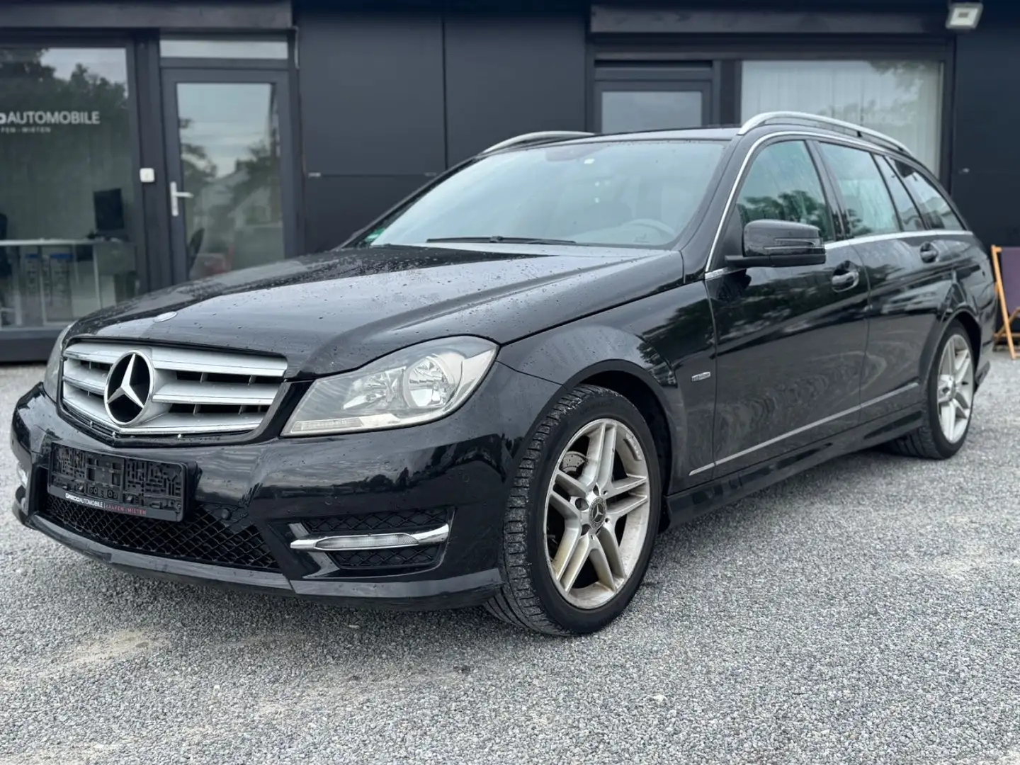 Mercedes-Benz C 220 T CDI AMG Avantgarde BlueEfficiency Schwarz - 1