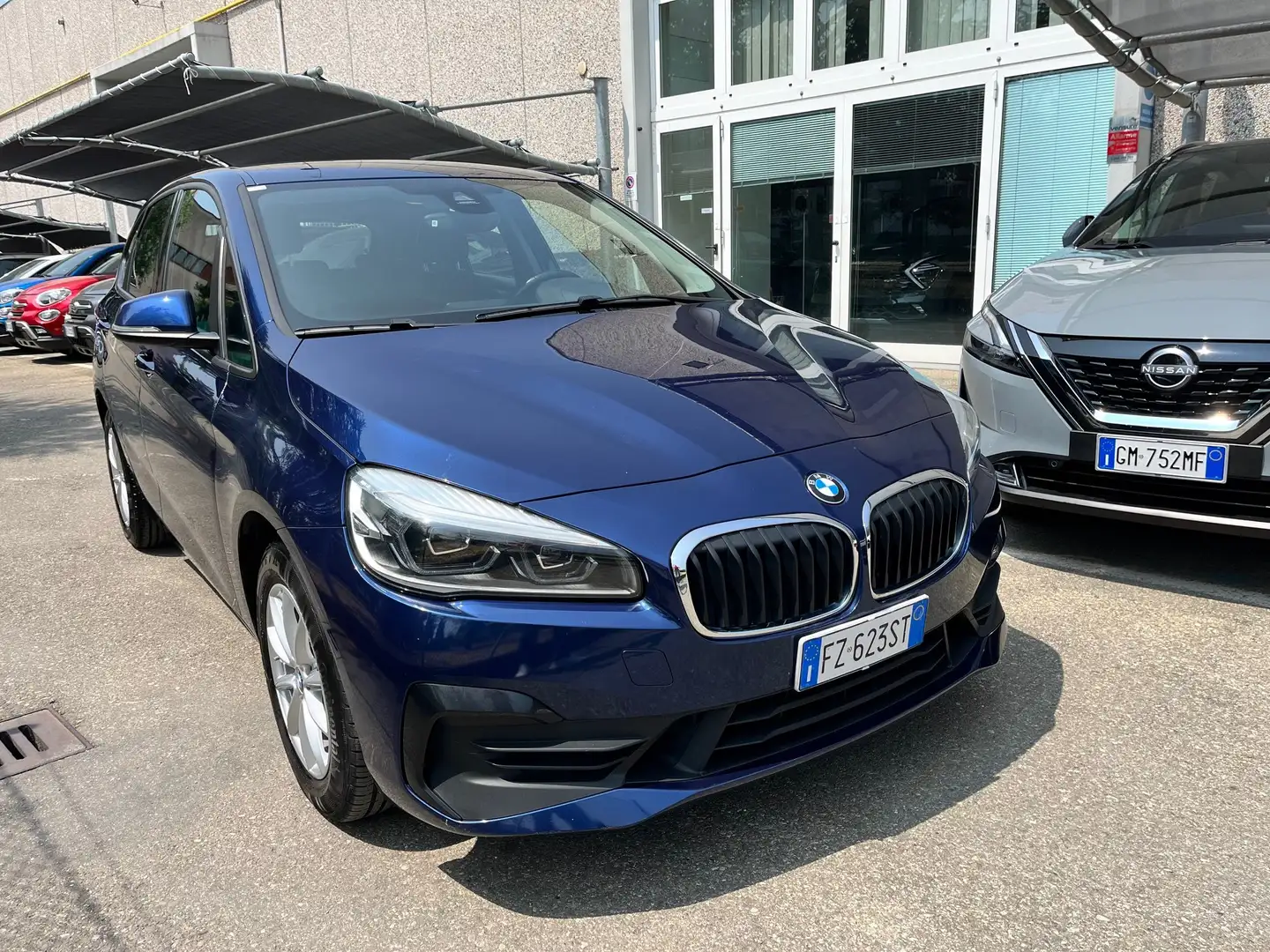 BMW 218 218d Active Tourer - auto Albastru - 1