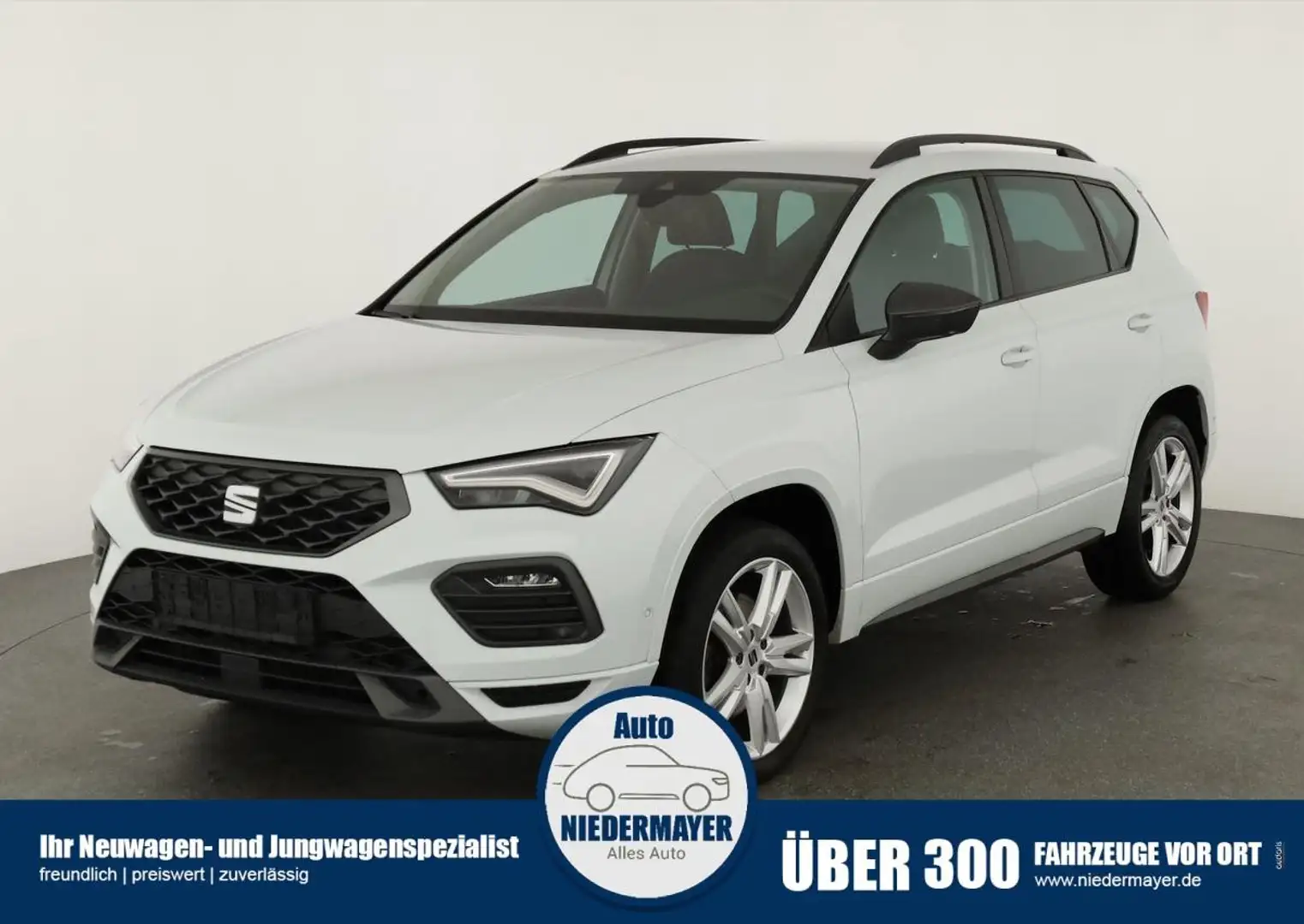 SEAT Ateca 2.0 TDI DSG FR, AHK, Navi, LED, Kamera, Parklenk, Weiß - 1