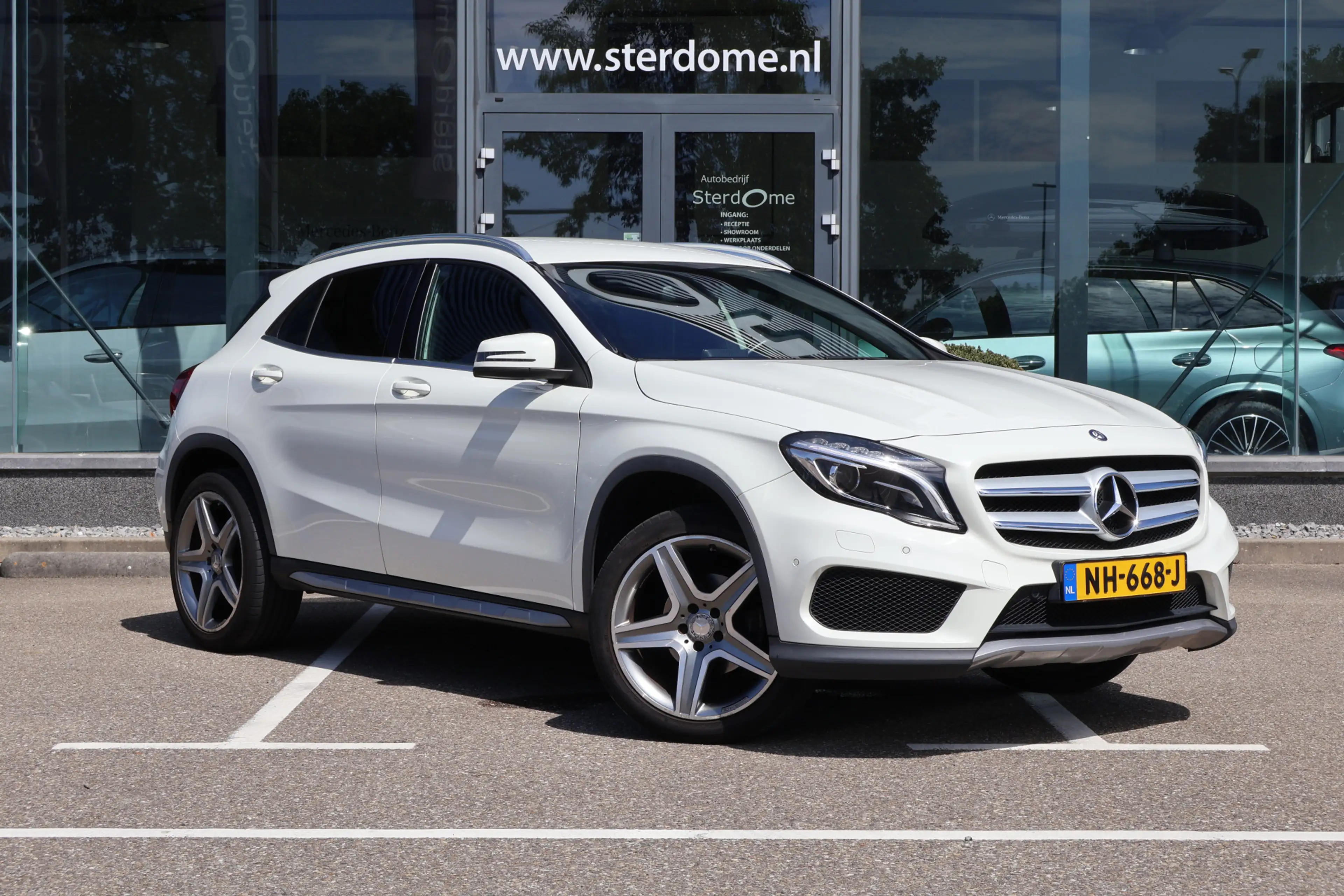 Mercedes-Benz GLA 200 Ambition AMG 157 PK I Automaat I Stoelverwarming I — photo 3
