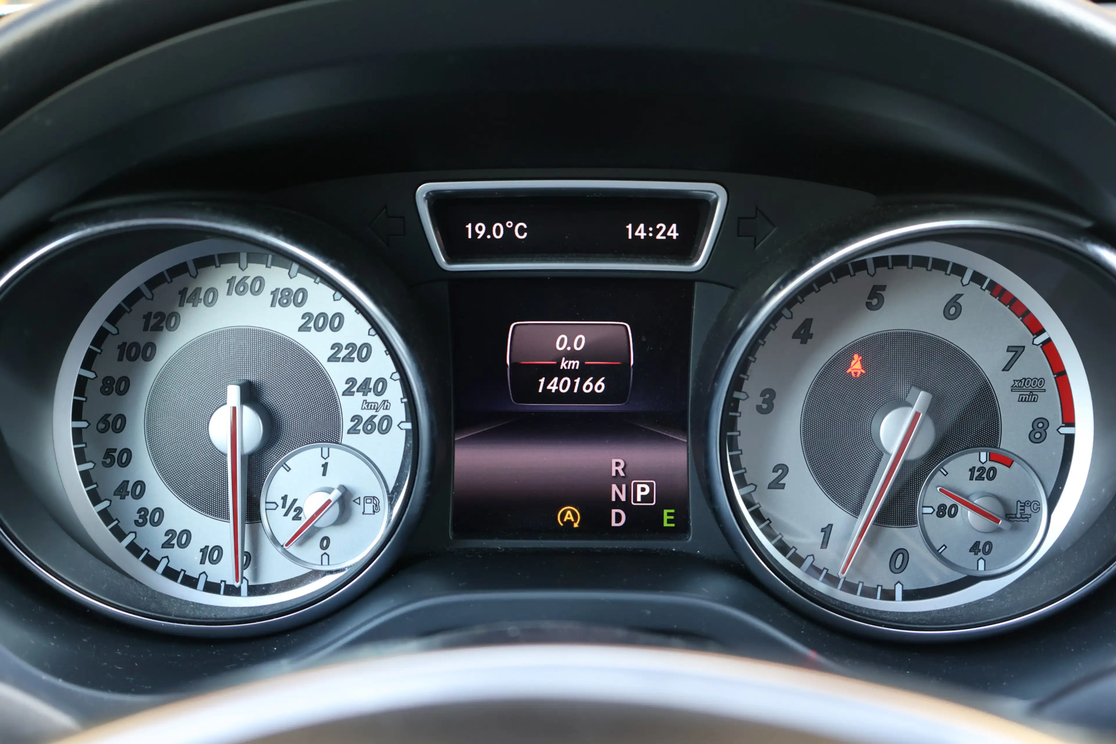 Mercedes-Benz GLA 200 Ambition AMG 157 PK I Automaat I Stoelverwarming I — photo 13