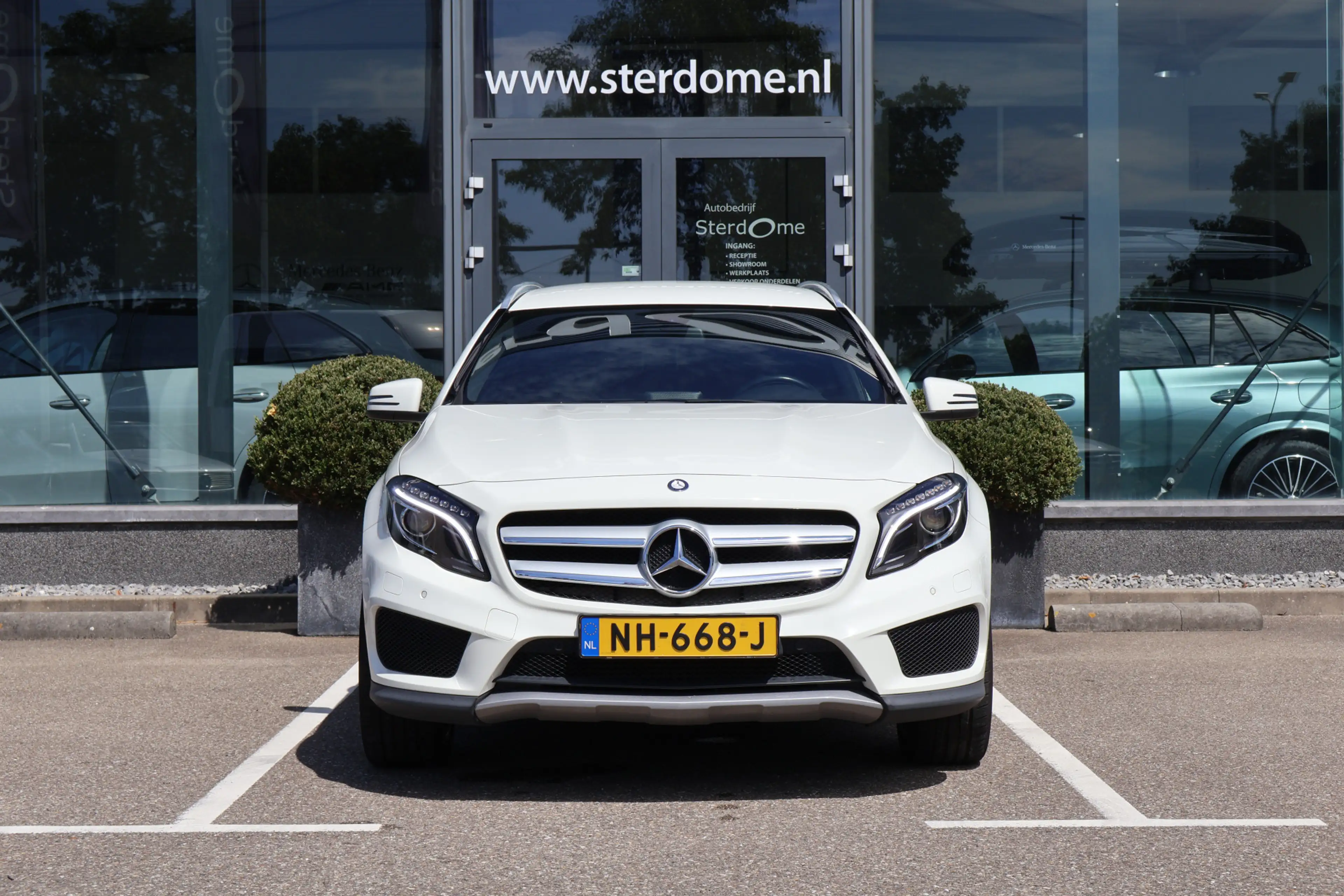 Mercedes-Benz GLA 200 Ambition AMG 157 PK I Automaat I Stoelverwarming I — photo 2