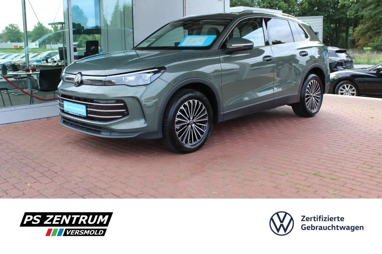 Volkswagen Tiguan 1.5 eTSI DSG Elegance AHK CAM 5.J.GARANTIE Grün - 1