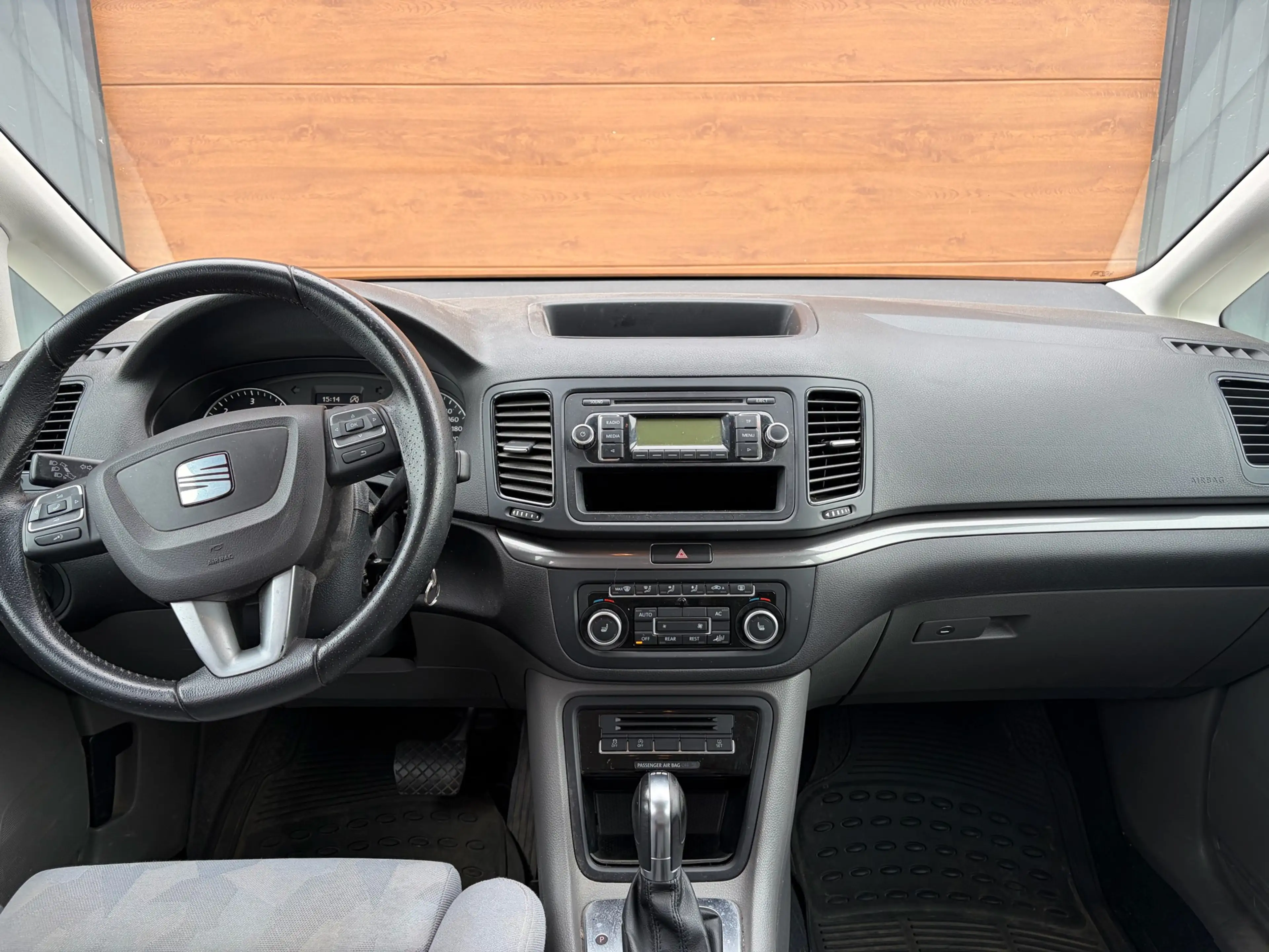 SEAT Alhambra GT 2,0 TDI CR DPF — photo 7