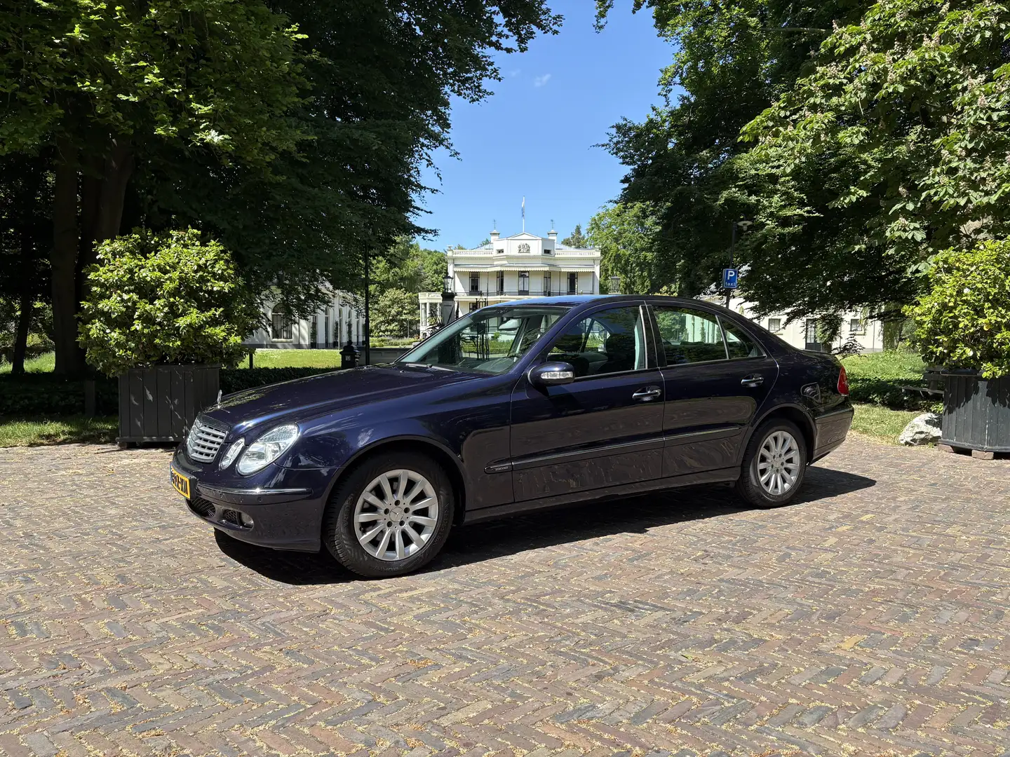 Mercedes-Benz E 350 Elegance 4-Matic AUTOMAAT Bleu - 1