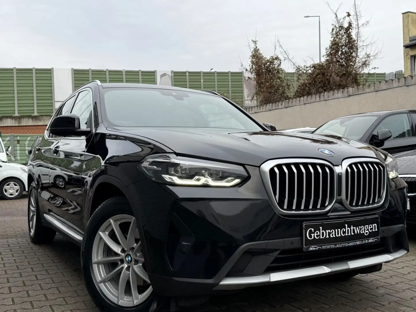 BMW X3 xDrive 20 d Aut.LED 1. Hand Schwarz - 2