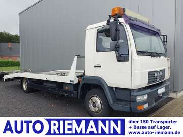 LE 8.180 Autotransporter NL: 2940 kg AHK LUFTFEDER