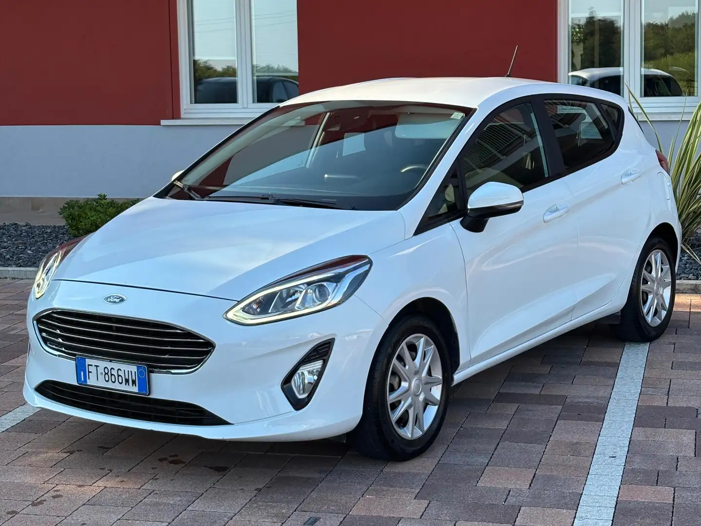 Ford Fiesta Fiesta VII 2017 5p 5p 1.1 Plus 70cv my19 Blanc - 2