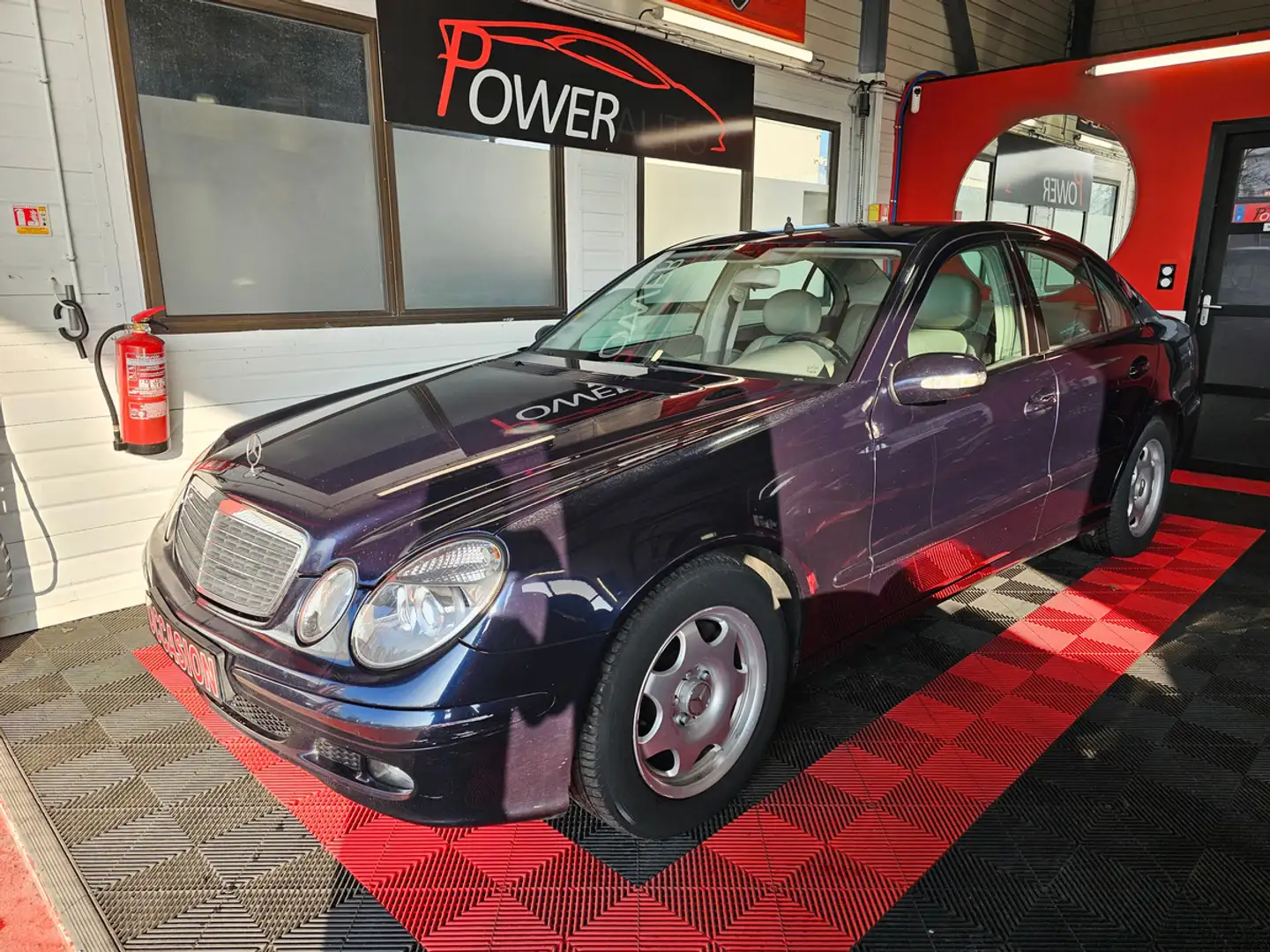 Mercedes-Benz E 200 e200 cdi 321025KMS Blau - 1